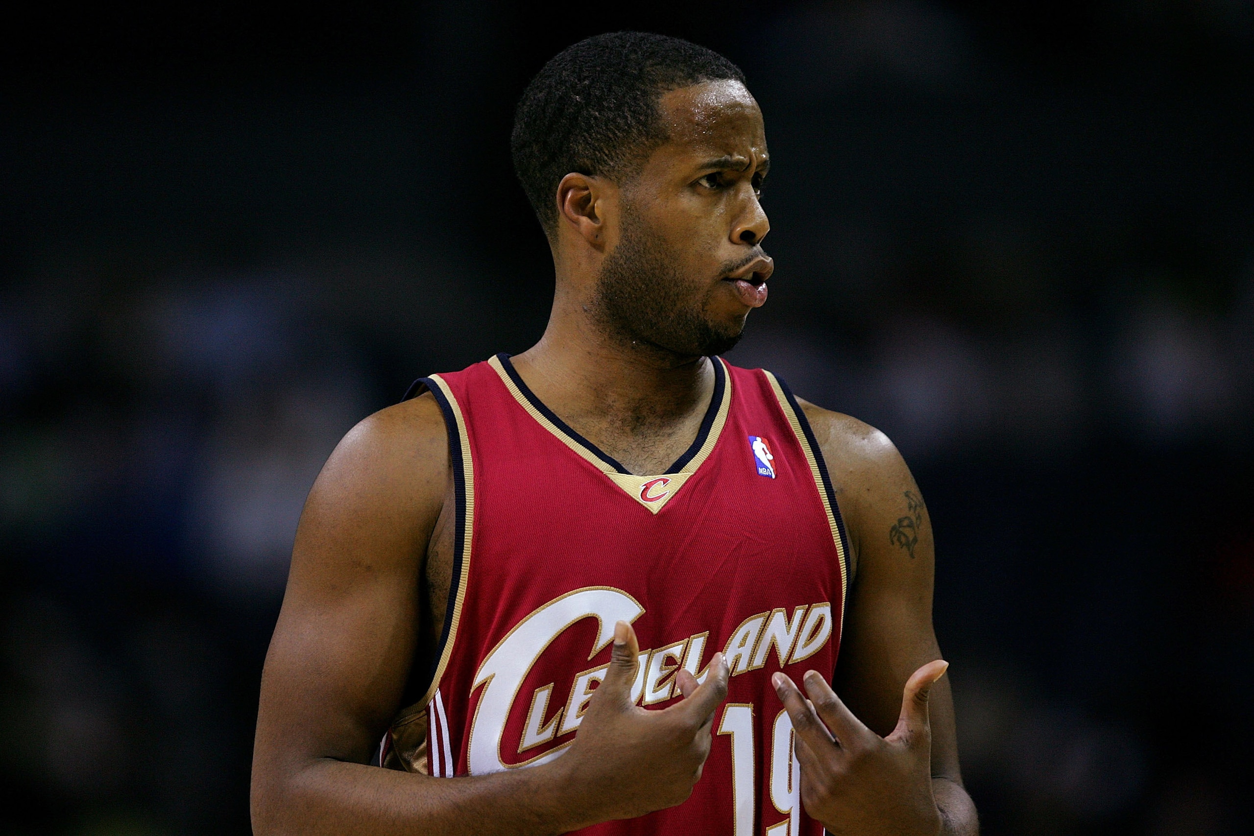 CHARLOTTE, NC - DECEMBER 8:  Damon Jones #19 of the Cleveland Cavaliers reacts to a play against the Charlotte Bobcats during their game at Charlotte Bobcats Arena December 8, 2007 in Charlotte, North Carolina.  NOTE TO USER: User expressly acknowledges a