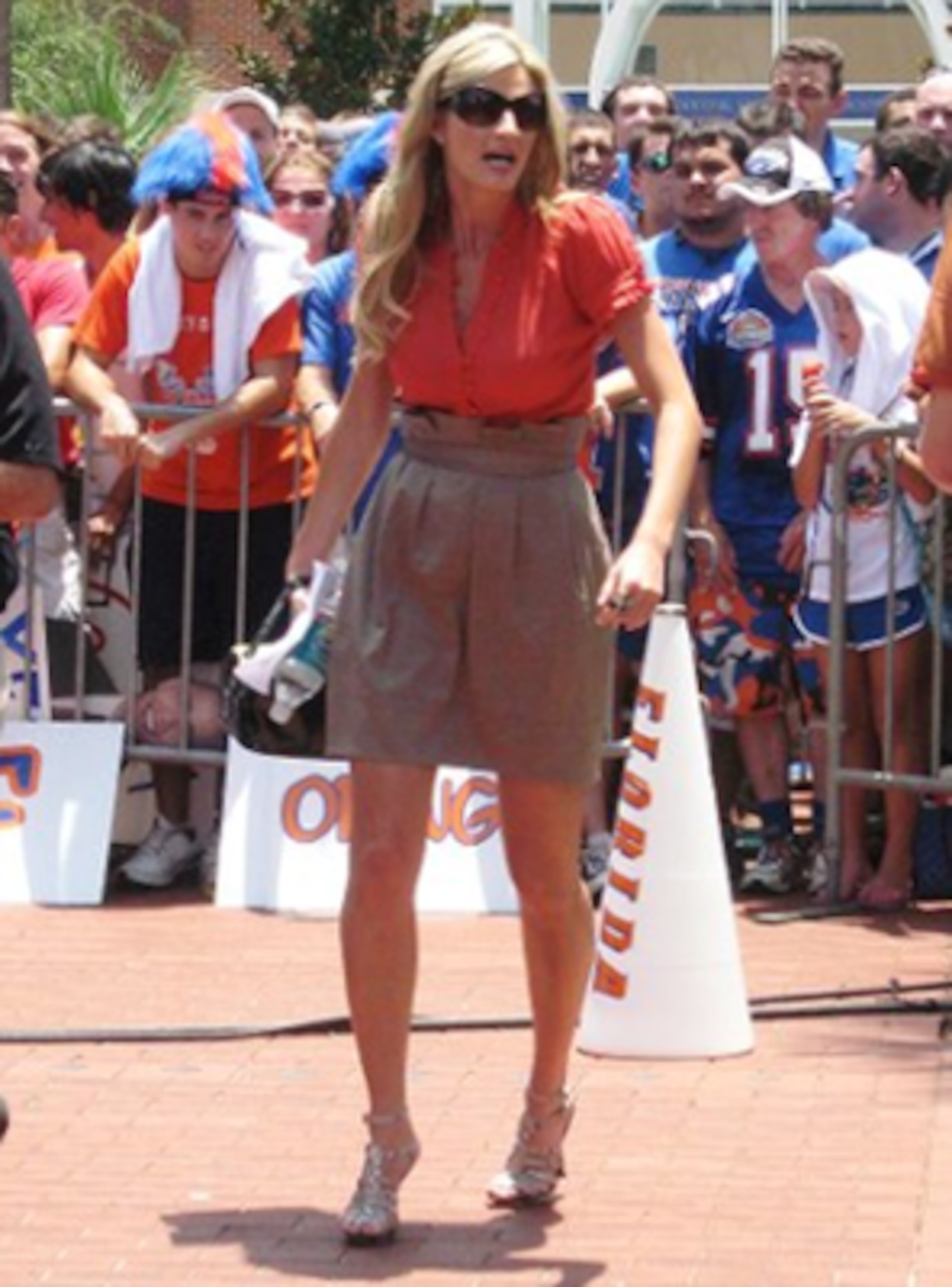There was a time when some dirty old men were duped into believing Erin Andrews was hot. They were wrong and the error of their ways has left little to fall back on.
