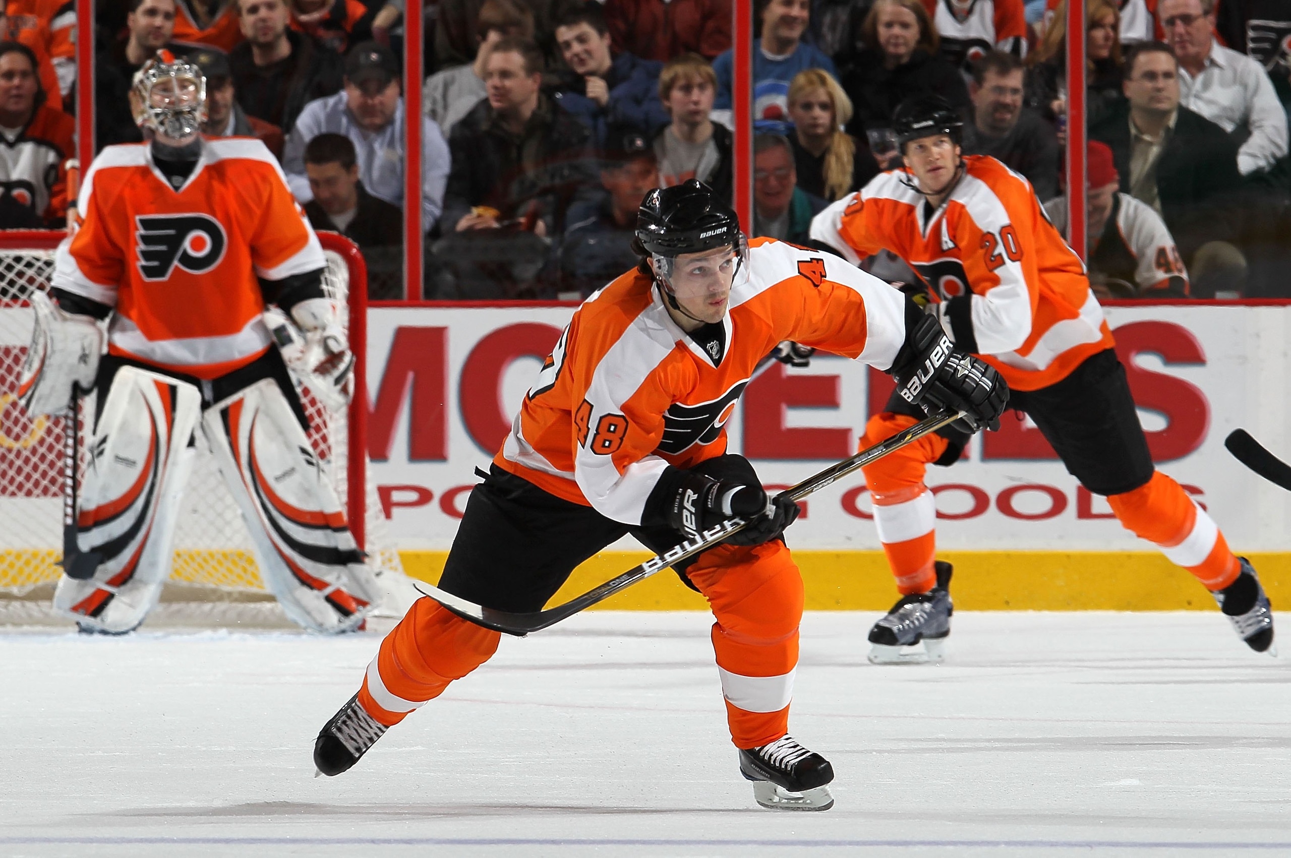 PHILADELPHIA, PA - JANUARY 20:  Daniel Briere #48 of the Philadelphia Flyers skates against the Ottawa Senators on January 20, 2011 at Wells Fargo Center in Philadelphia, Pennsylvania.  (Photo by Jim McIsaac/Getty Images)