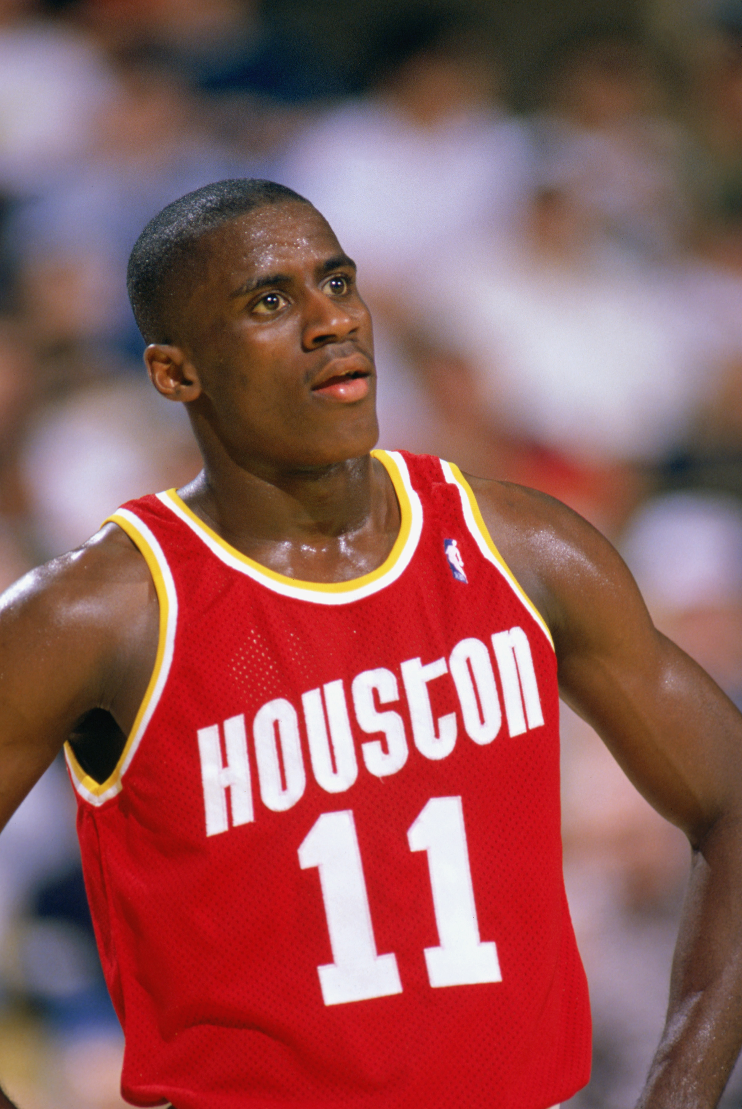 1989:  Vernon Maxwell #11 of the Houston Rockets looks on during a game in the1989-90 season.  NOTE TO USER: User expressly acknowledges and agrees that, by downloading and/or using this Photograph, User is consenting to the terms and conditions of the Ge