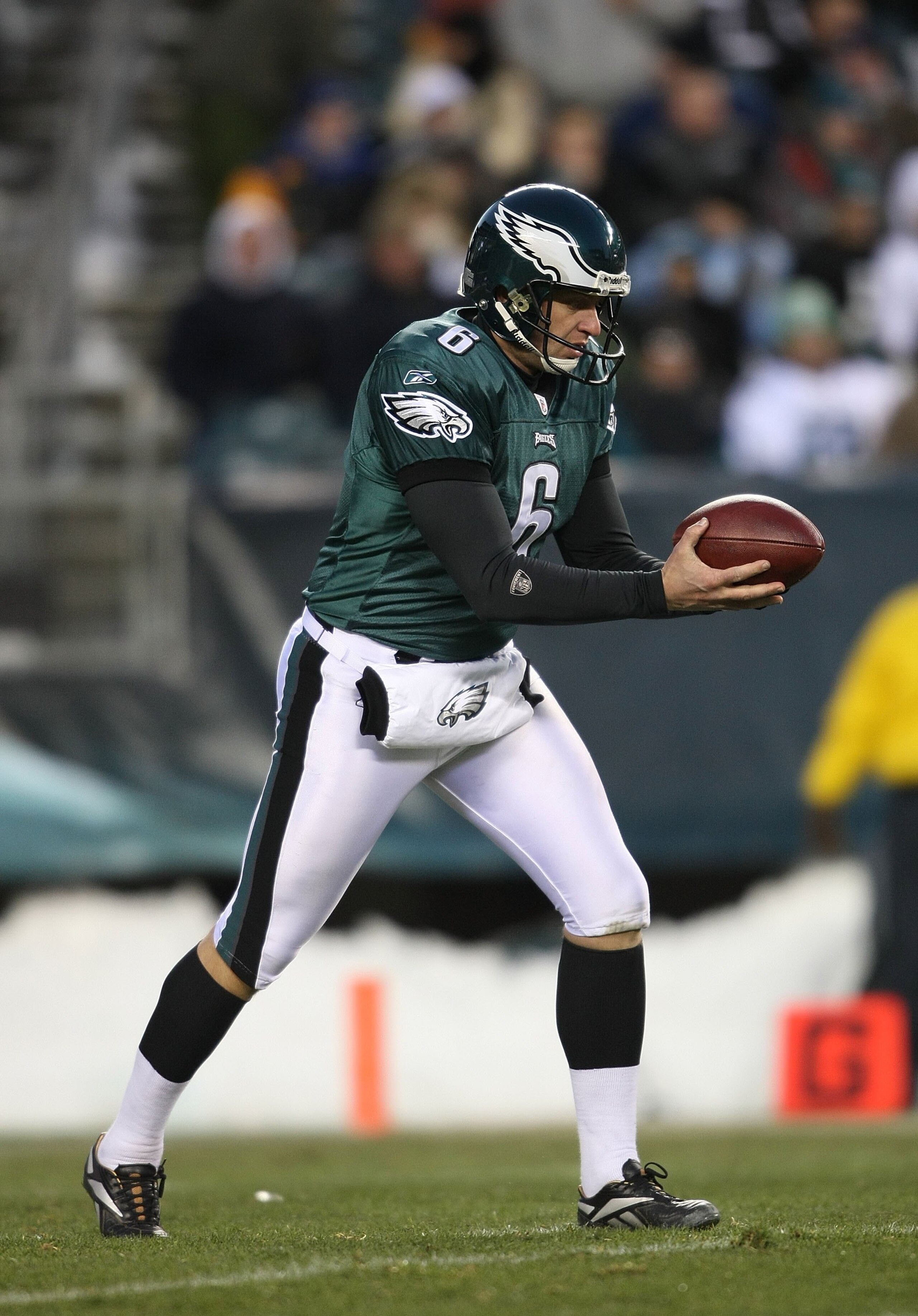 PHILADELPHIA - DECEMBER 20: Sav Rocca #6 of the Philadelphia Eagles punts against the San Francisco 49ers at Lincoln Financial Field on December 20, 2009 in Philadelphia, Pennsylvania. (Photo by Nick Laham/Getty Images) PHILADELPHIA - DECEMBER 20: Sav Rocca #6 of the Philadelphia Eagles punts against the San Francisco 49ers at Lincoln Financial Field on December 20, 2009 in Philadelphia, Pennsylvania. (Photo by Nick Laham/Getty Images)