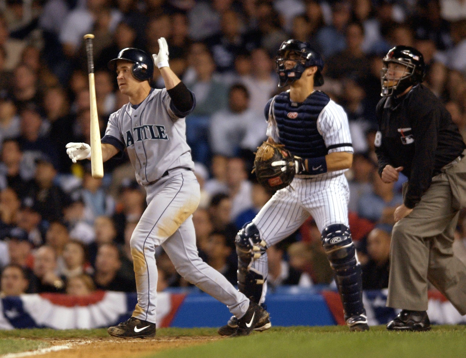 20 Oct 2001: Seattle Mariner Bret Boone #29 hits a two run home run in the sixth inning of Game 3 of the American League Championship Series at Yankee Stadium in the Bronx, New York. DIGITAL IMAGE    Mandatory Credit: Ezra Shaw/ALLSPORT