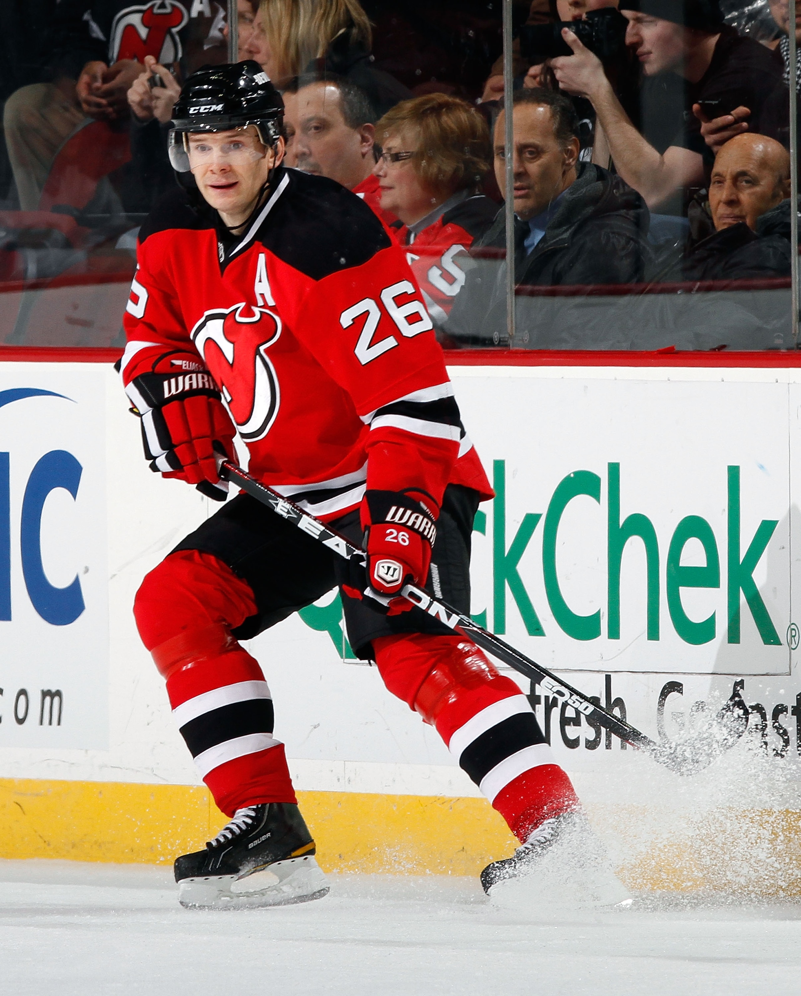 NEWARK, NJ - JANUARY 20:  Patrik Elias #26 of the New Jersey Devils skates during an NHL hockey game against the Pittsburgh Penguins at the Prudential Center on January 20, 2011 in Newark, New Jersey.  (Photo by Paul Bereswill/Getty Images)