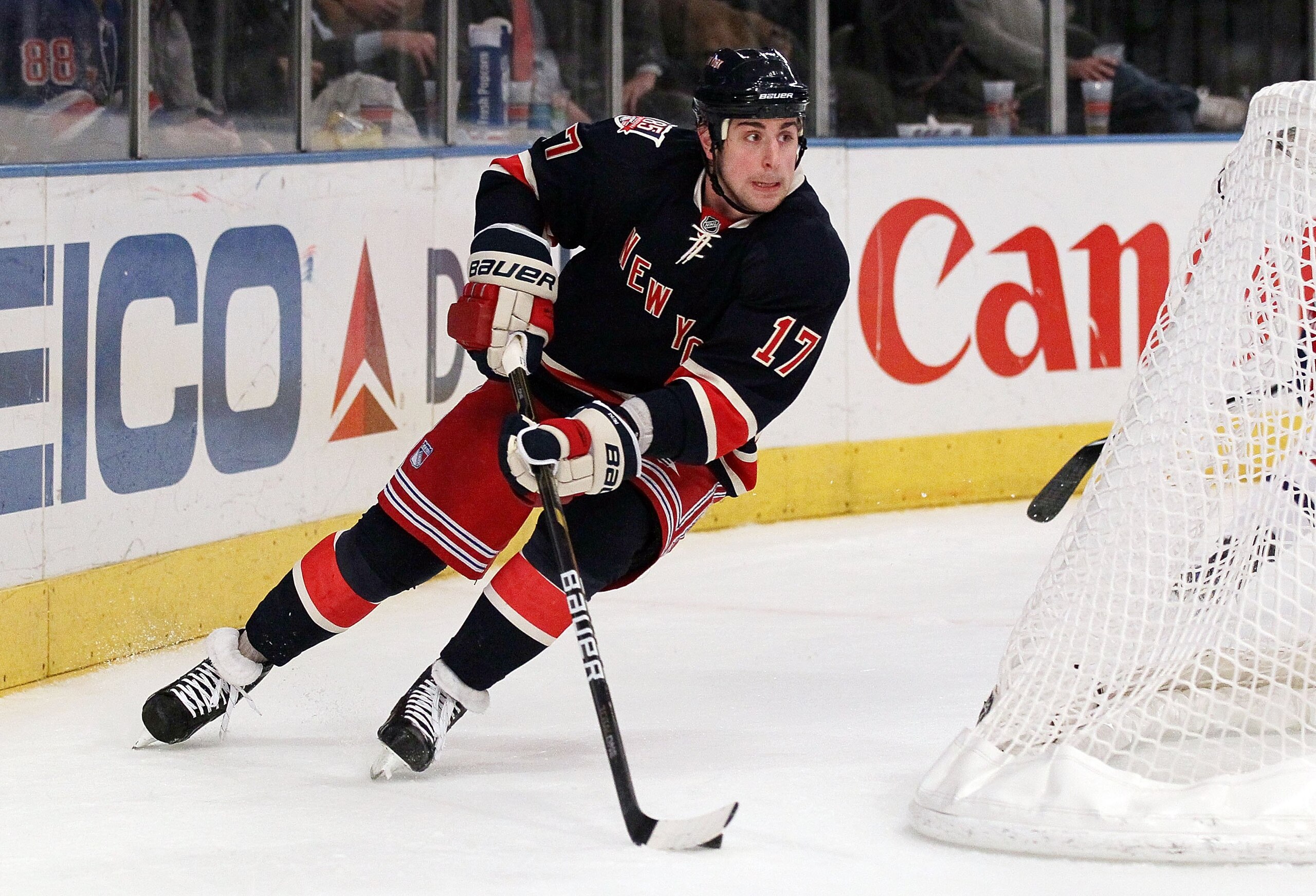 NEW YORK, NY - JANUARY 11:  Brandon Dubinsky #17 of the New York Rangers skates against the Montreal Canadiens on January 11, 2011 at Madison Square Garden in New York City.  (Photo by Jim McIsaac/Getty Images)