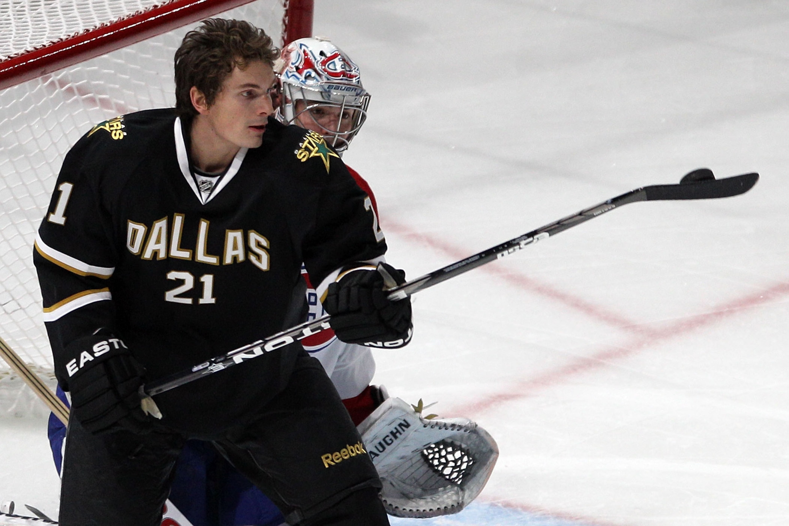 RALEIGH, NC - JANUARY 29:  Loui Eriksson #21 of the Dallas Stars shoots against Carey Price #31 of the Montreal Canadiens in the accuracy shooting part of the Honda NHL SuperSkills competition part of 2011 NHL All-Star Weekend at the RBC Center on January