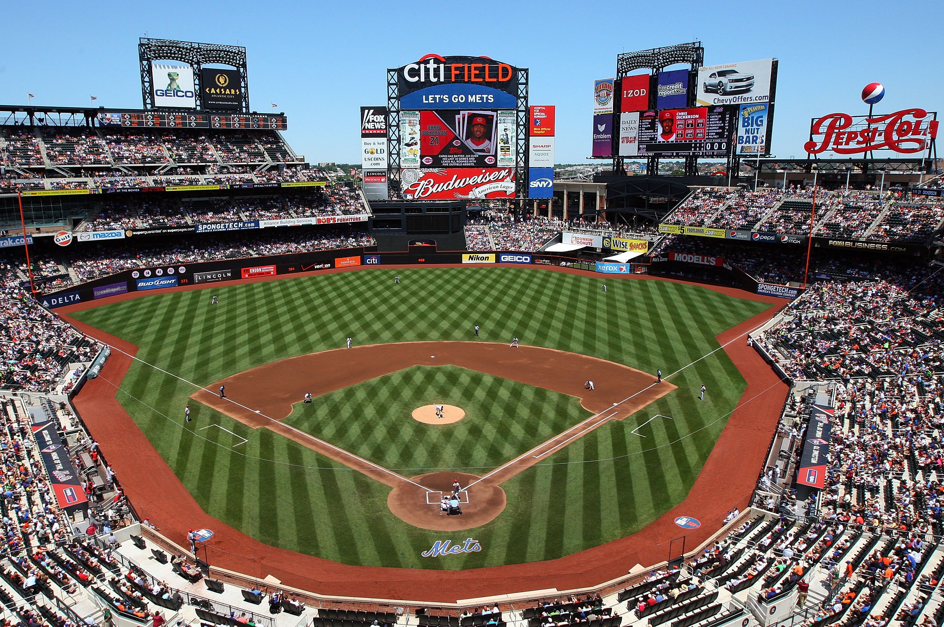 The 5 Worst Stadiums in All of Major League Baseball ...