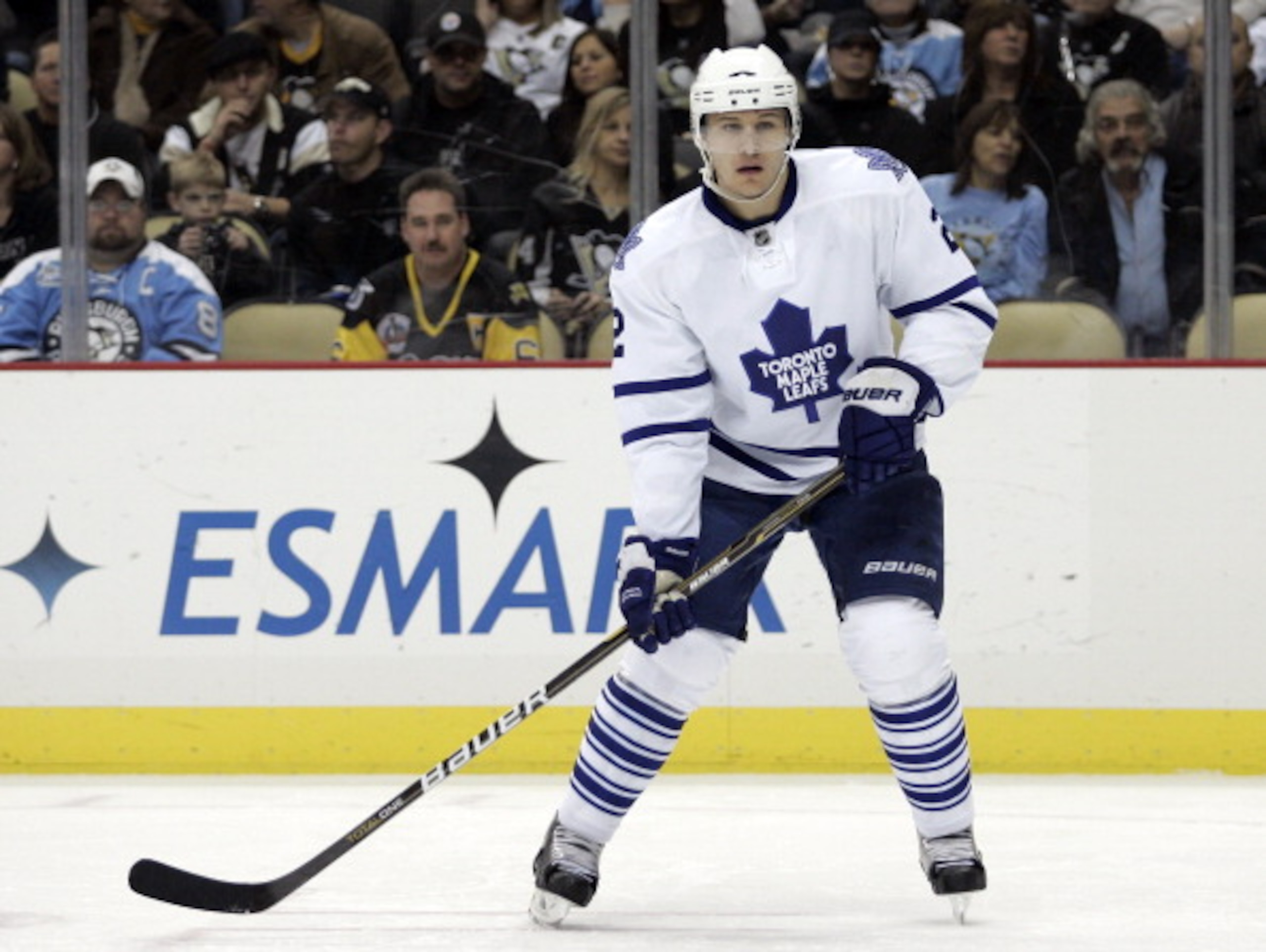 PITTSBURGH, PA - DECEMBER 08: Luke Schenn #2 of the Toronto Maple Leafs skates against the Pittsburgh Penguins at Consol Energy Center on December 8, 2010 in Pittsburgh, Pennsylvania. Penguins defeated the Maple Leafs 5-2. (Photo by Justin K. Aller/Get PITTSBURGH, PA - DECEMBER 08: Luke Schenn #2 of the Toronto Maple Leafs skates against the Pittsburgh Penguins at Consol Energy Center on December 8, 2010 in Pittsburgh, Pennsylvania. Penguins defeated the Maple Leafs 5-2. (Photo by Justin K. Aller/Get