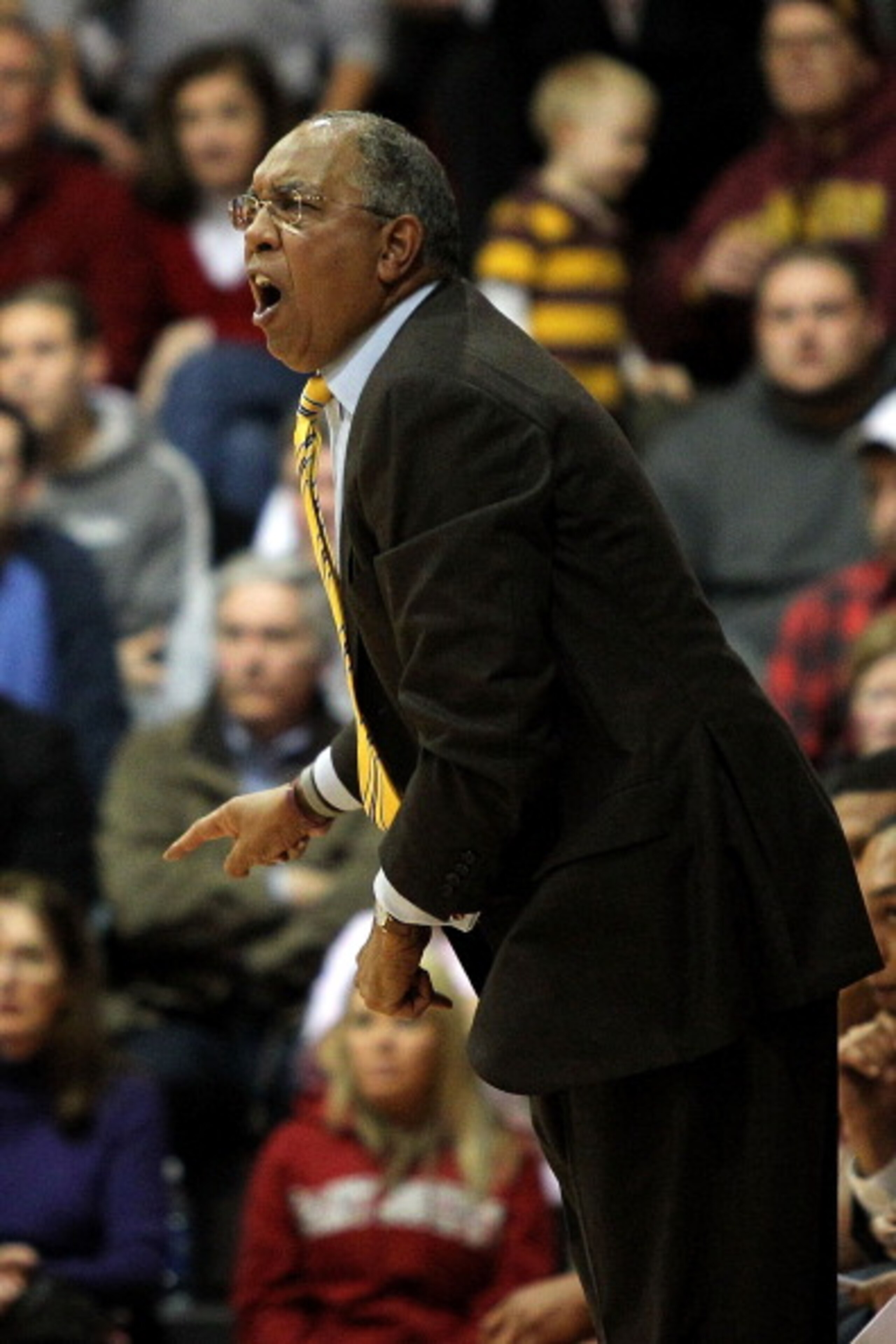PHILADELPHIA, PA - DECEMBER 08:  Head aoch Tubby Smith of the Minnesota Golden Gophers coaches against the St. Joseph's Hawks at Michael J. Hagan Arena on December 8, 2010 in Philadelphia, Pennsylvania.  (Photo by Chris Chambers/Getty Images)