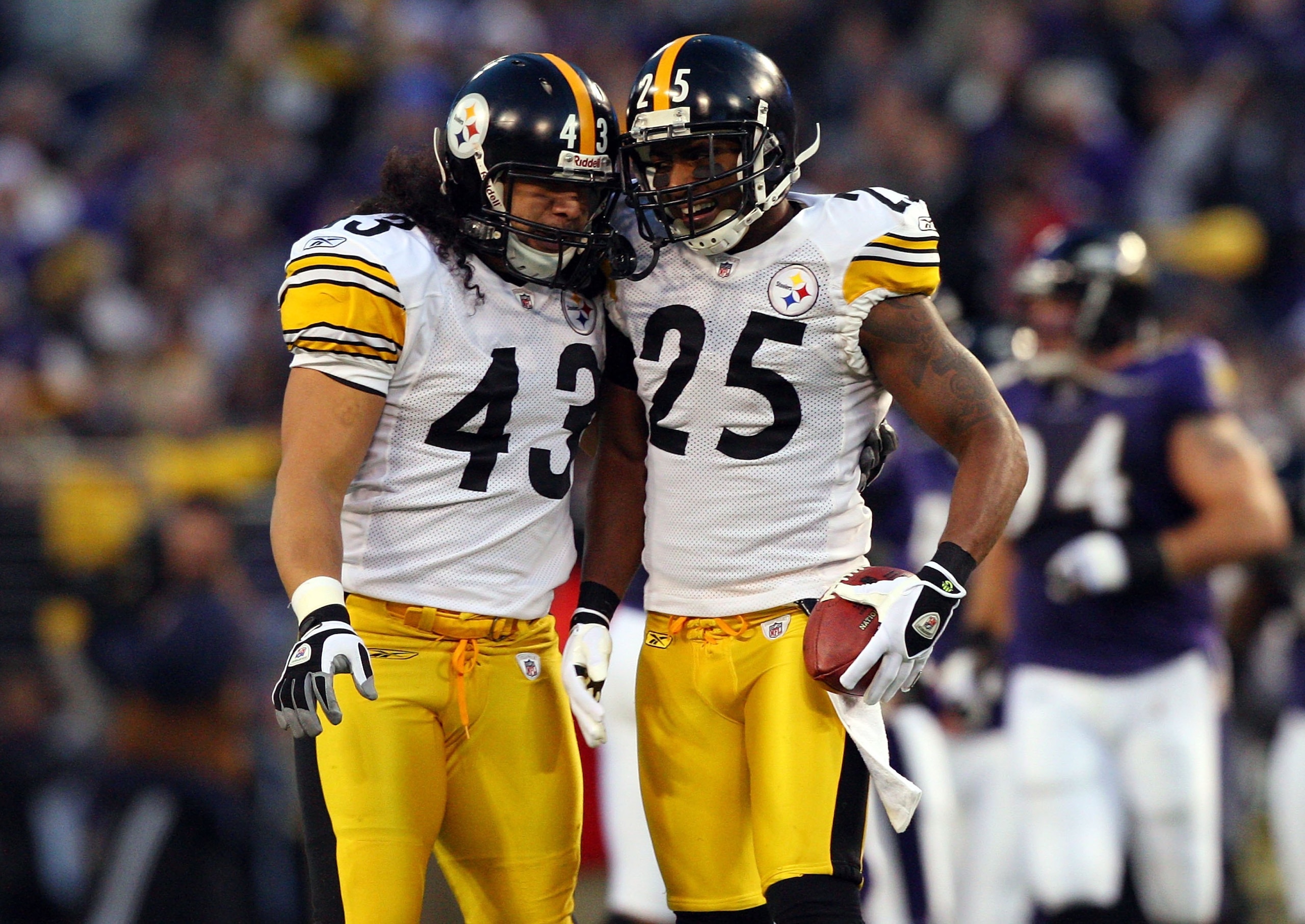 BALTIMORE - DECEMBER 14:  Ryan Clark #25 of the Pittsburgh Steelers celebrates his interception against the Baltimore Ravens with teammate Troy Polamalu #43 on December 14, 2008 at M&T Bank Stadium in Baltimore, Maryland.  (Photo by Jim McIsaac/Getty Imag