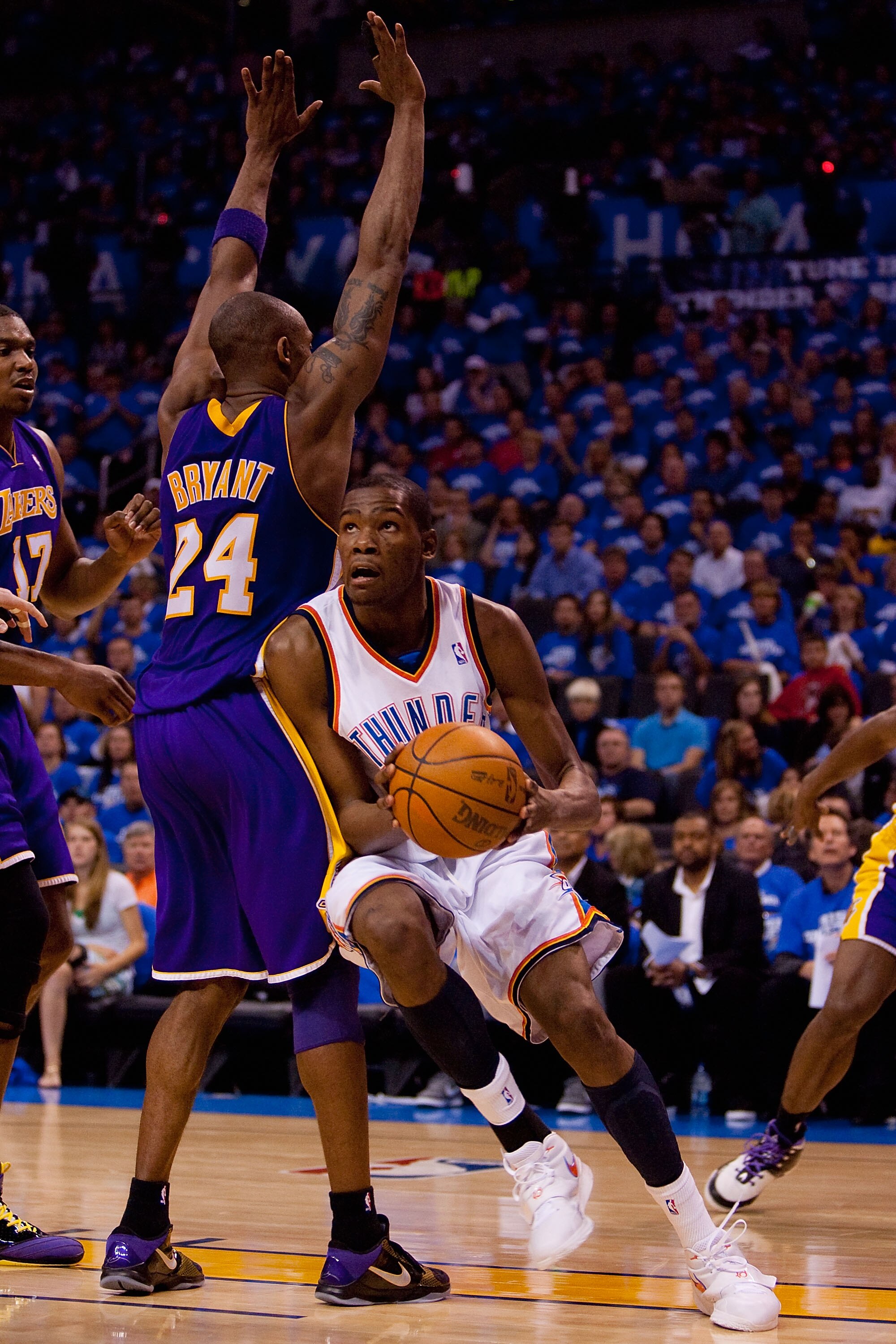 OKLAHOMA CITY - APRIL 22: Kevin Durant #35 of the Oklahoma City Thunder drives to the basket against Kobe Bryant #24 of the Los Angeles Lakers during Game Three of the Western Conference Quarterfinals of the 2010 NBA Playoffs on April 22, 2010 at the Ford