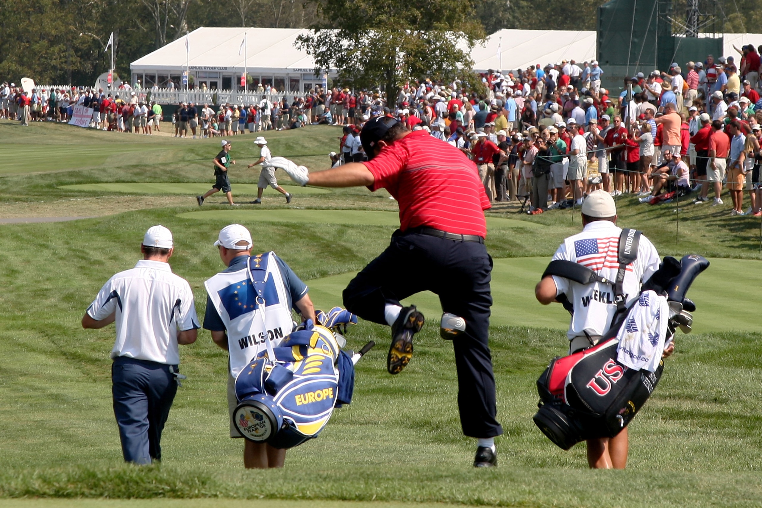 LOUISVILLE, KY - SEPTEMBER 21: Boo Weekley of the USA team clowns around as he walks off the first tee during the singles matches on the final day of the 2008 Ryder Cup at Valhalla Golf Club on September 21, 2008 in Louisville, Kentucky. (Photo by David LOUISVILLE, KY - SEPTEMBER 21: Boo Weekley of the USA team clowns around as he walks off the first tee during the singles matches on the final day of the 2008 Ryder Cup at Valhalla Golf Club on September 21, 2008 in Louisville, Kentucky. (Photo by David