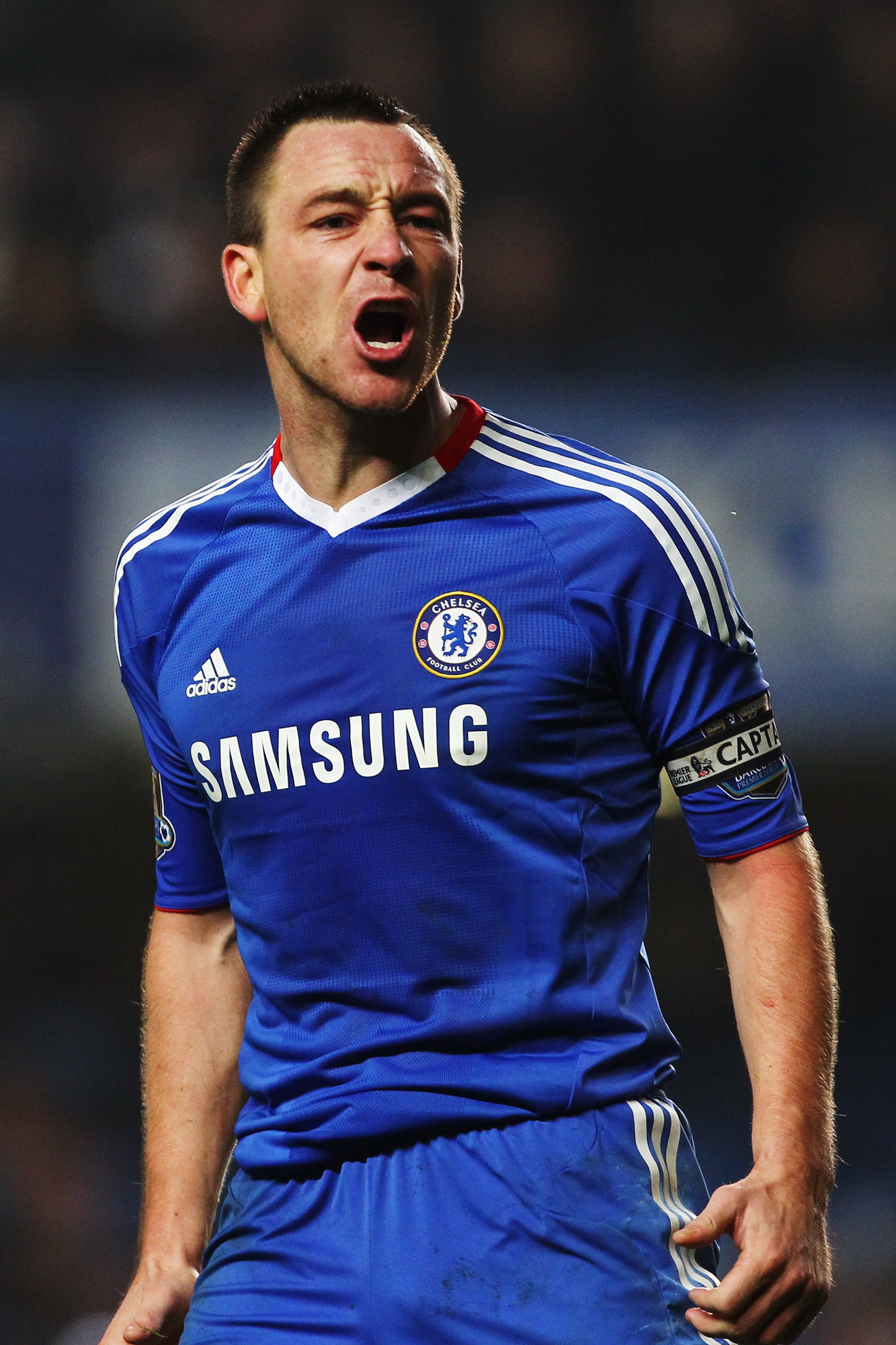 LONDON, UNITED KINGDOM - DECEMBER 29:  John Terry of Chelsea shouts during the Barclays Premier League match between Chelsea and Bolton Wanderers at Stamford Bridge on December 29, 2010 in London, England.  (Photo by Clive Rose/Getty Images)