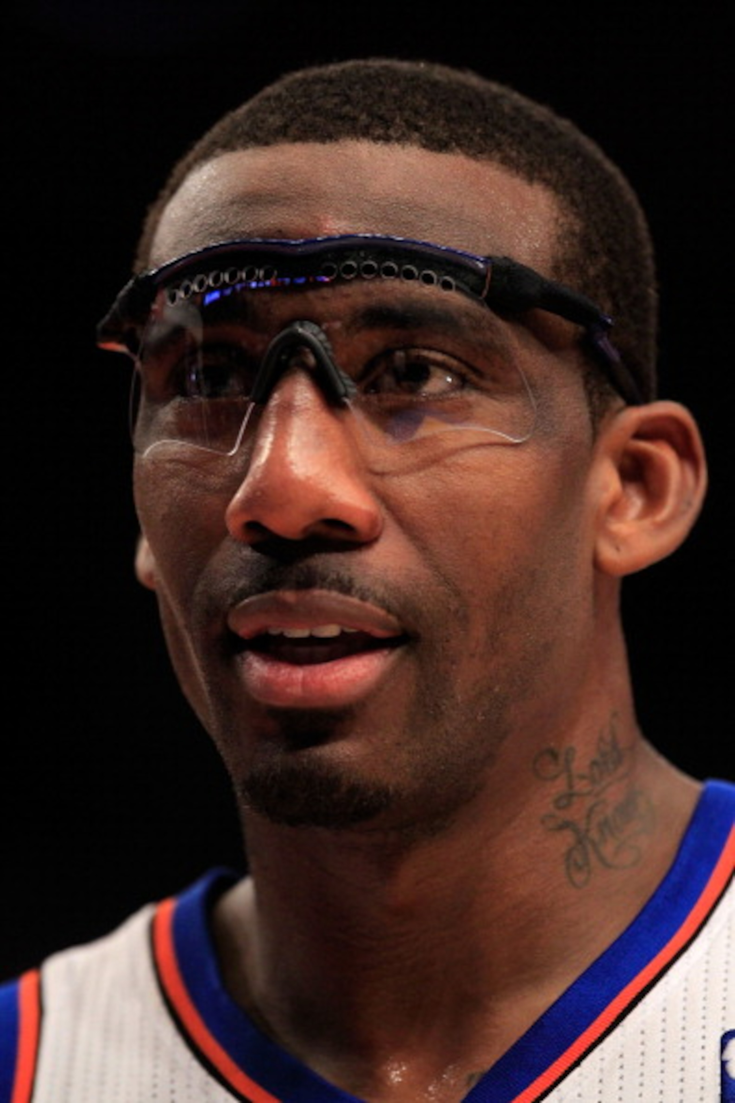 NEW YORK, NY - JANUARY 24: Amar'e Stoudemire #11 of the New York Knicks on court against the Washington Wizards at Madison Square Garden on January 24, 2011 in New York City. NOTE TO USER: User expressly acknowledges and agrees that, by downloading and/o NEW YORK, NY - JANUARY 24: Amar'e Stoudemire #11 of the New York Knicks on court against the Washington Wizards at Madison Square Garden on January 24, 2011 in New York City. NOTE TO USER: User expressly acknowledges and agrees that, by downloading and/o