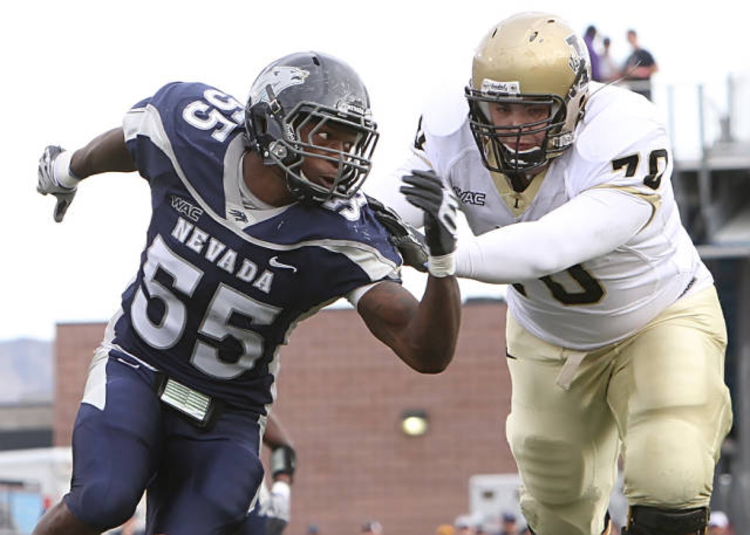 Nevada OLB Dontay Moch