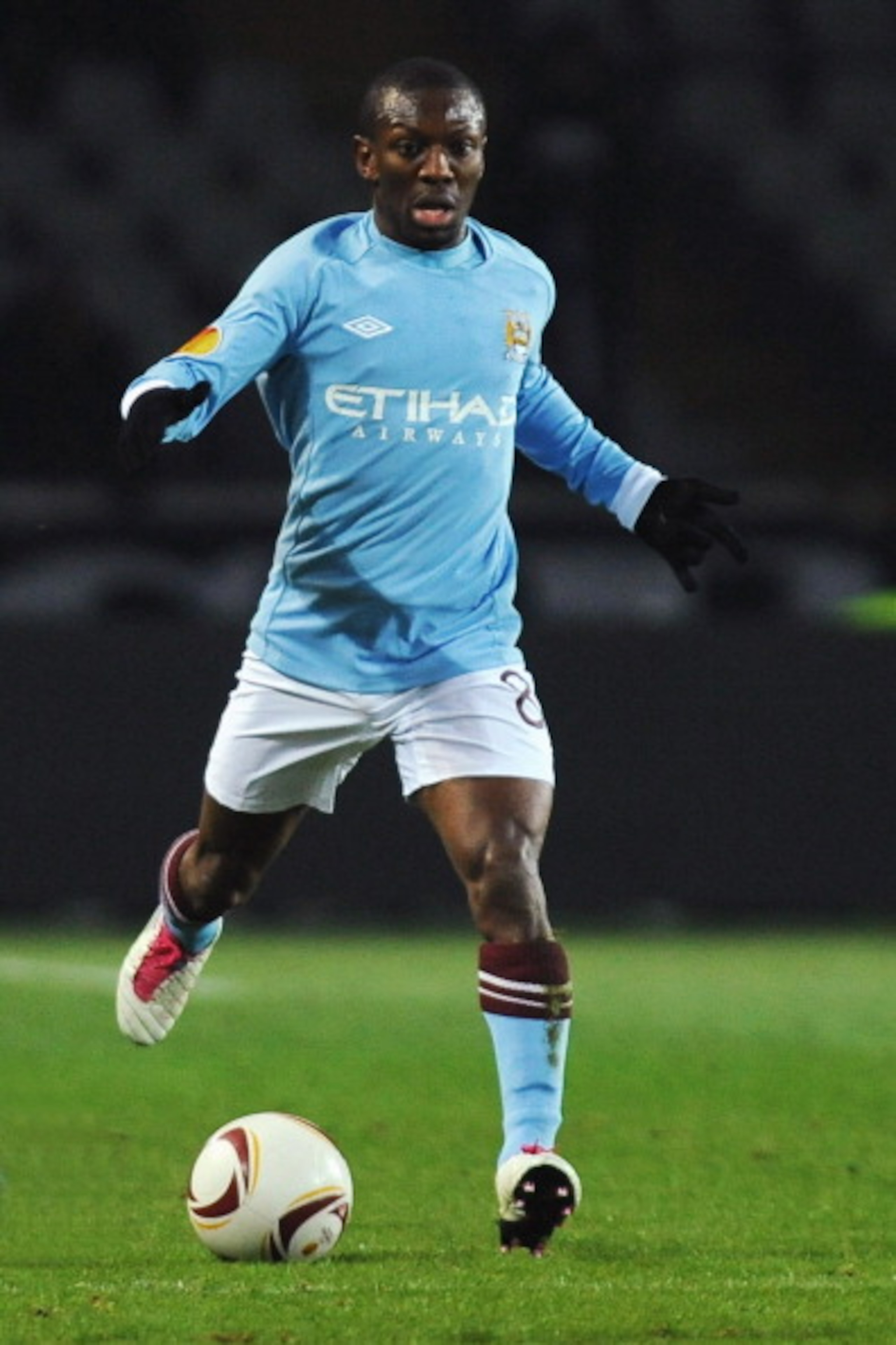 TURIN, ITALY - DECEMBER 16: Shaun Wright-Phillips of Manchester City in action during the UEFA Europa League group A match between Juventus FC and Manchester City at Stadio Olimpico di Torino on December 16, 2010 in Turin, Italy. (Photo by Valerio Penni TURIN, ITALY - DECEMBER 16: Shaun Wright-Phillips of Manchester City in action during the UEFA Europa League group A match between Juventus FC and Manchester City at Stadio Olimpico di Torino on December 16, 2010 in Turin, Italy. (Photo by Valerio Penni