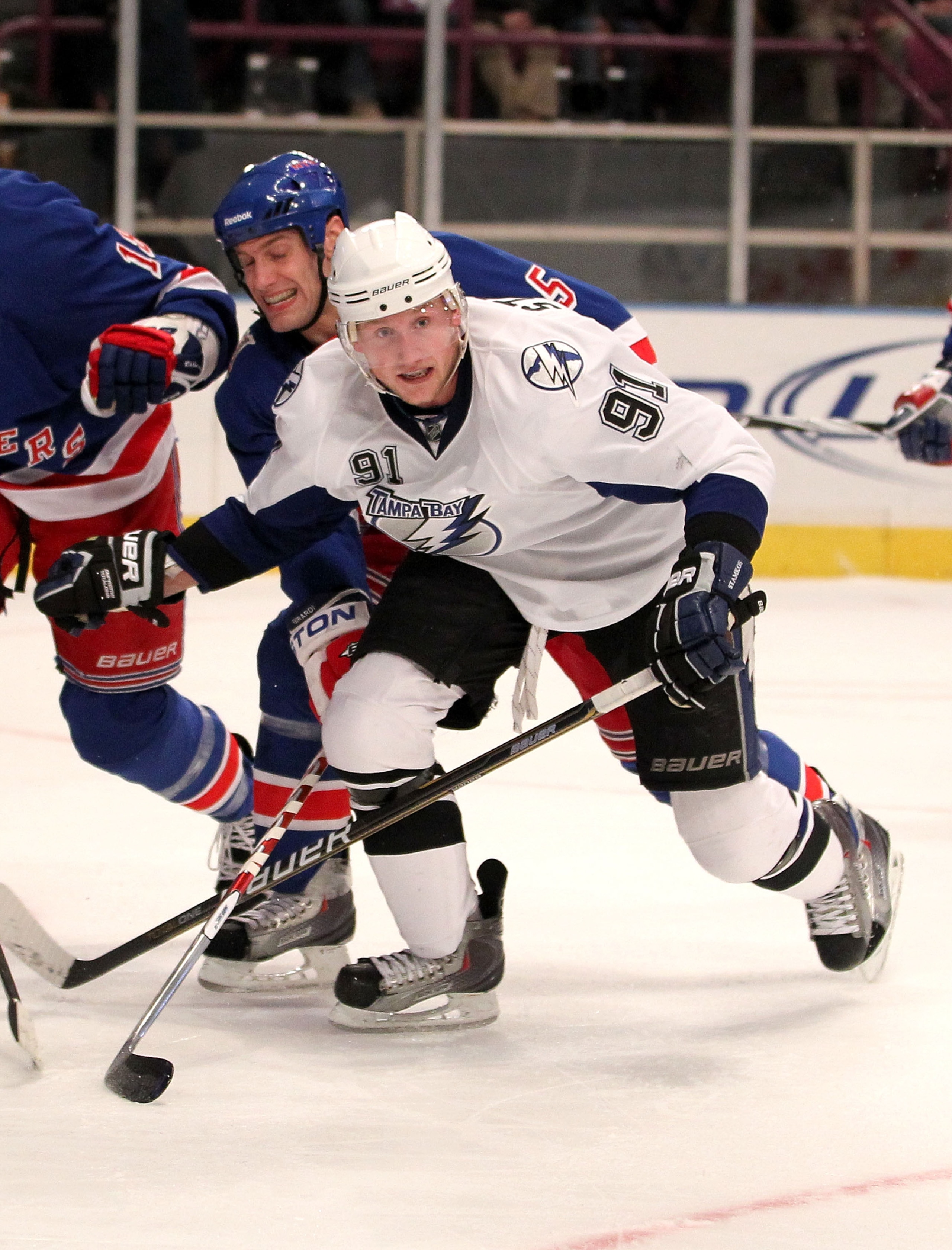 NEW YORK, NY - DECEMBER 23:  Steven Stamkos #91 of the Tampa Bay Lightning skates during an NHL hockey game against the New York Rangers at Madison Square Garden on December 23, 2010 in New York City.  (Photo by Paul Bereswill/Getty Images)