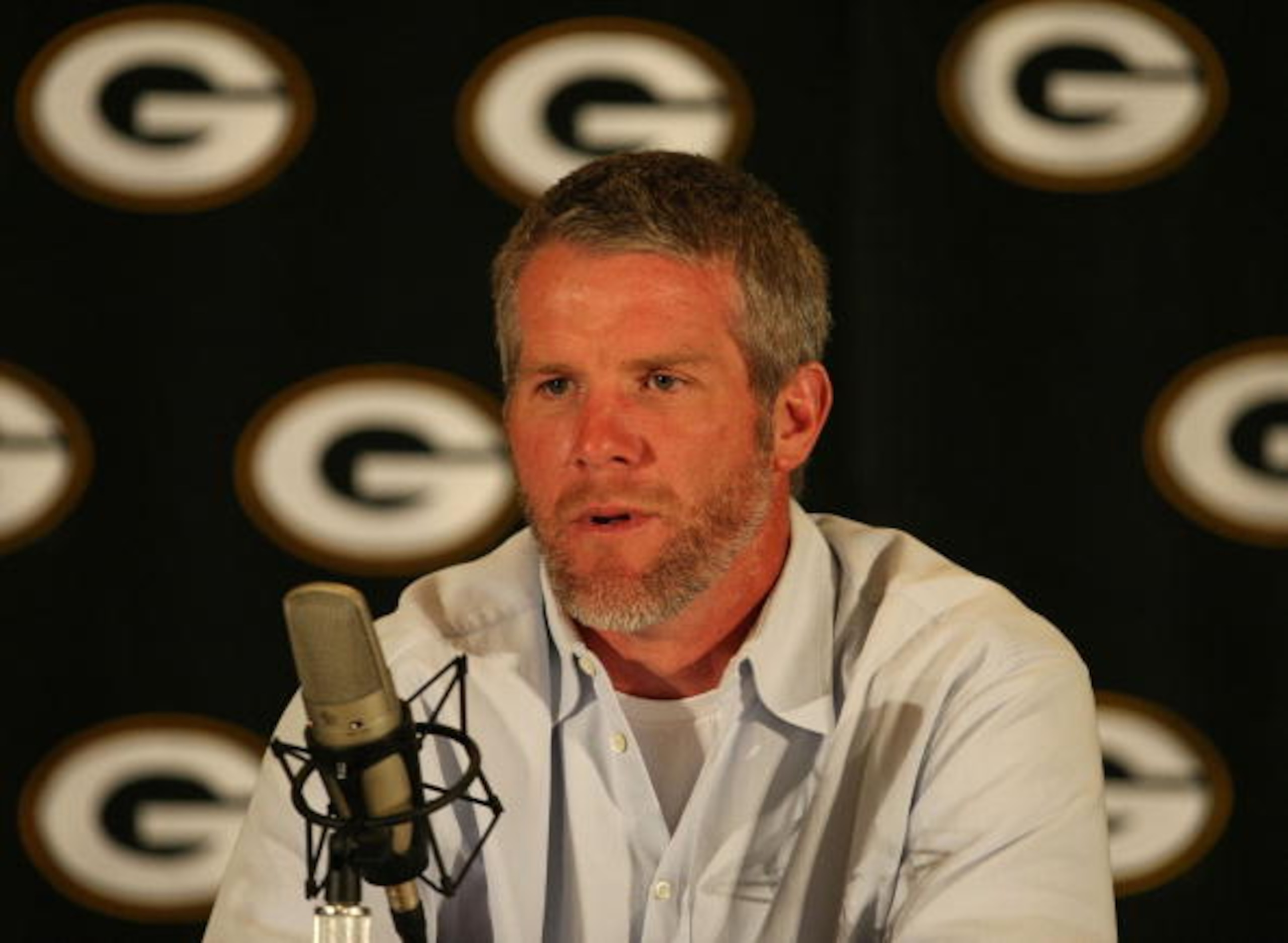 GREEN BAY, WI - MARCH 06: Quarterback Brett Favre of the Green Bay Packers announces his retirement at a press conference on March 6, 2008 at Lambeau Field in Green Bay, Wisconsin. (Photo by Jonathan Daniel/Getty Images)