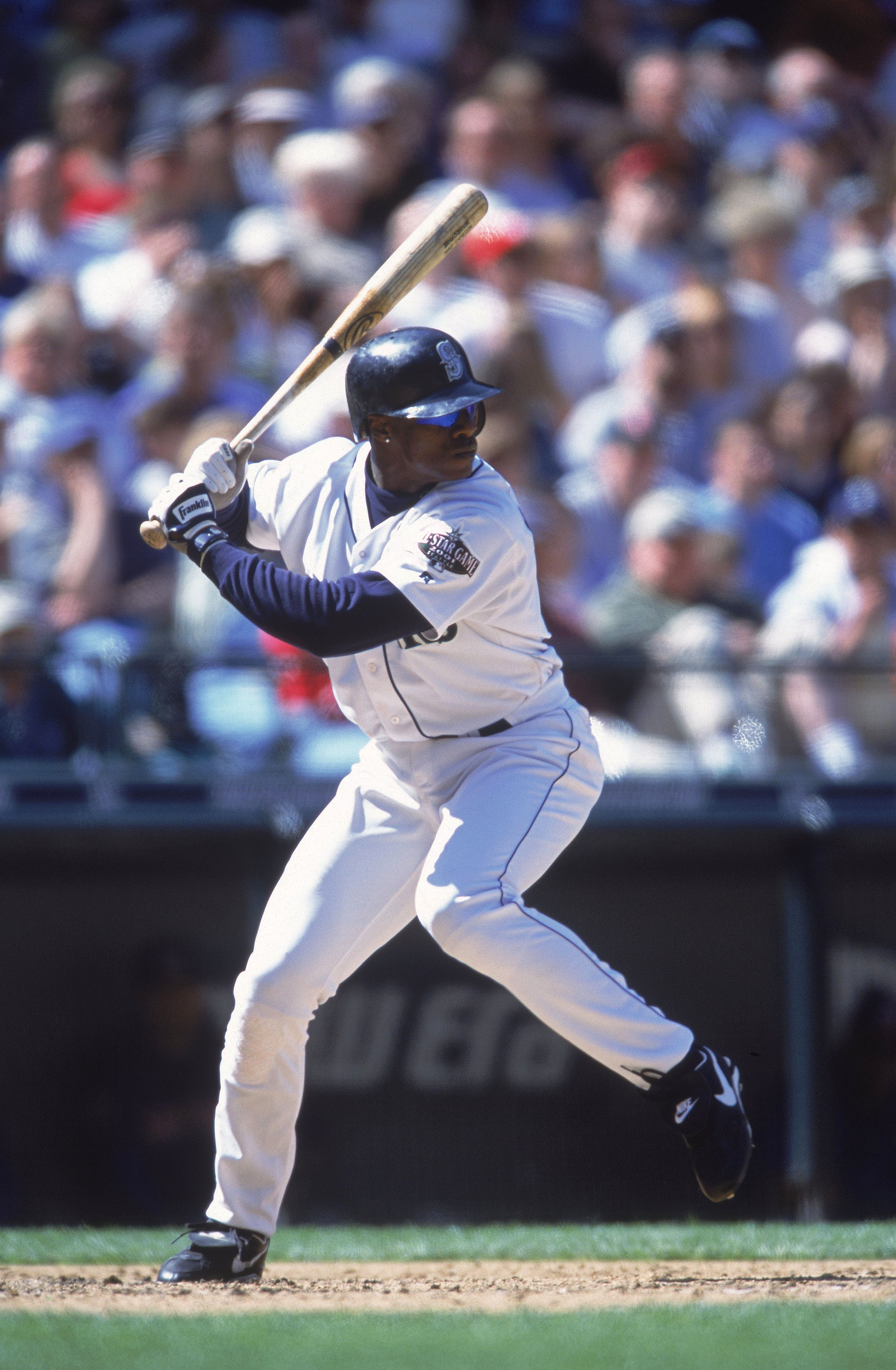 6 May 2001:  Mike Cameron #44 of the Seattle Mariners gets ready to swing at the ball during the game against the Toronto Blue Jays at Safeco Field in Seattle, Washington. The Blue Jays defeated the Mariners 11-3.Mandatory Credit: Otto Greule Jr  /Allspor