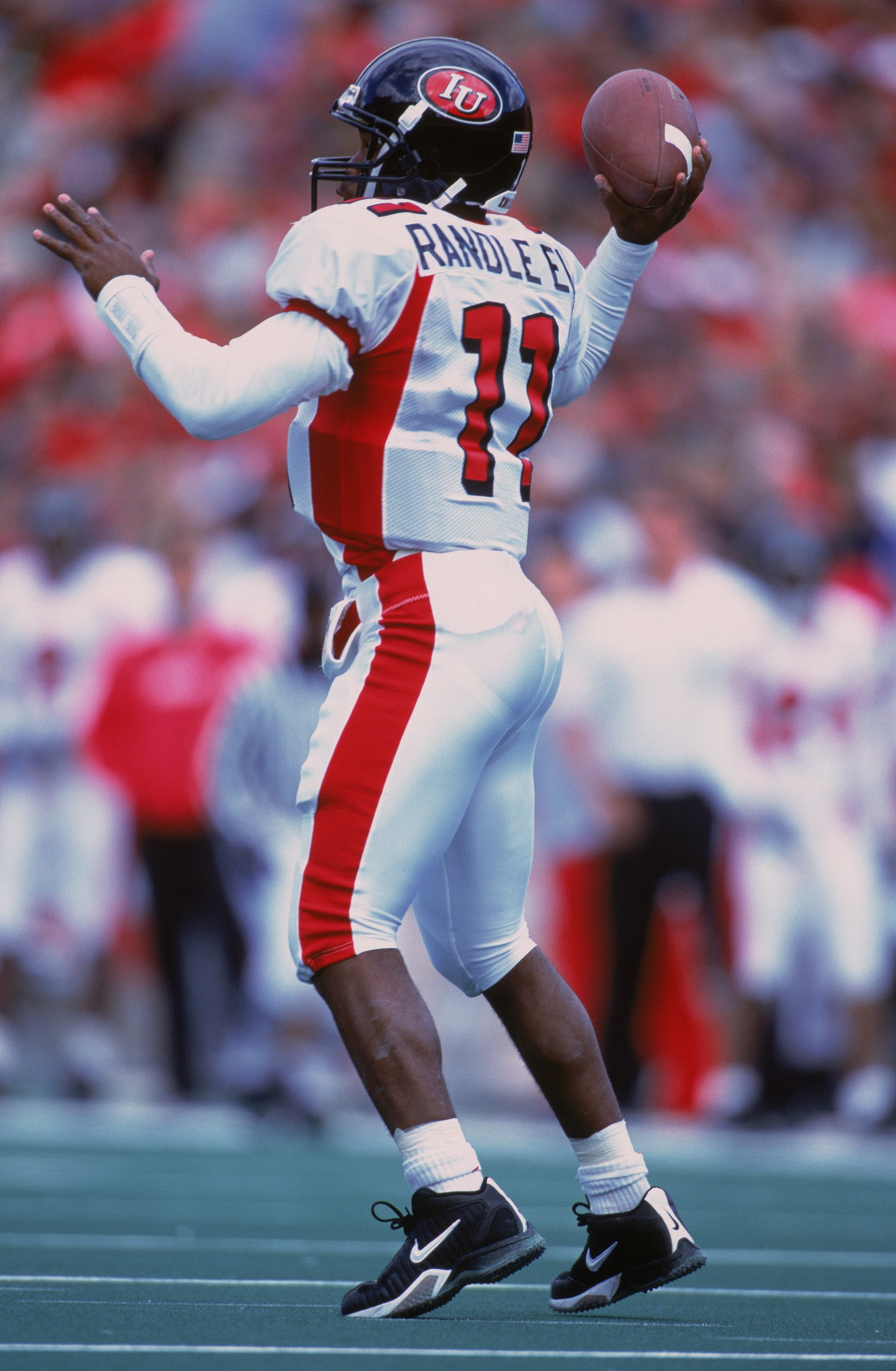 6 Oct 2001:  Quarterback Antwaan Randle El #11 of the Indiana Hoosiers gets ready to throw during the game against the Wisconsin  Badgers at Camp Randall Stadium in Madison, Wisconsin. The Hoosiers defeated the Badgers 63-32.Mandatory Credit: Matthew Stoc