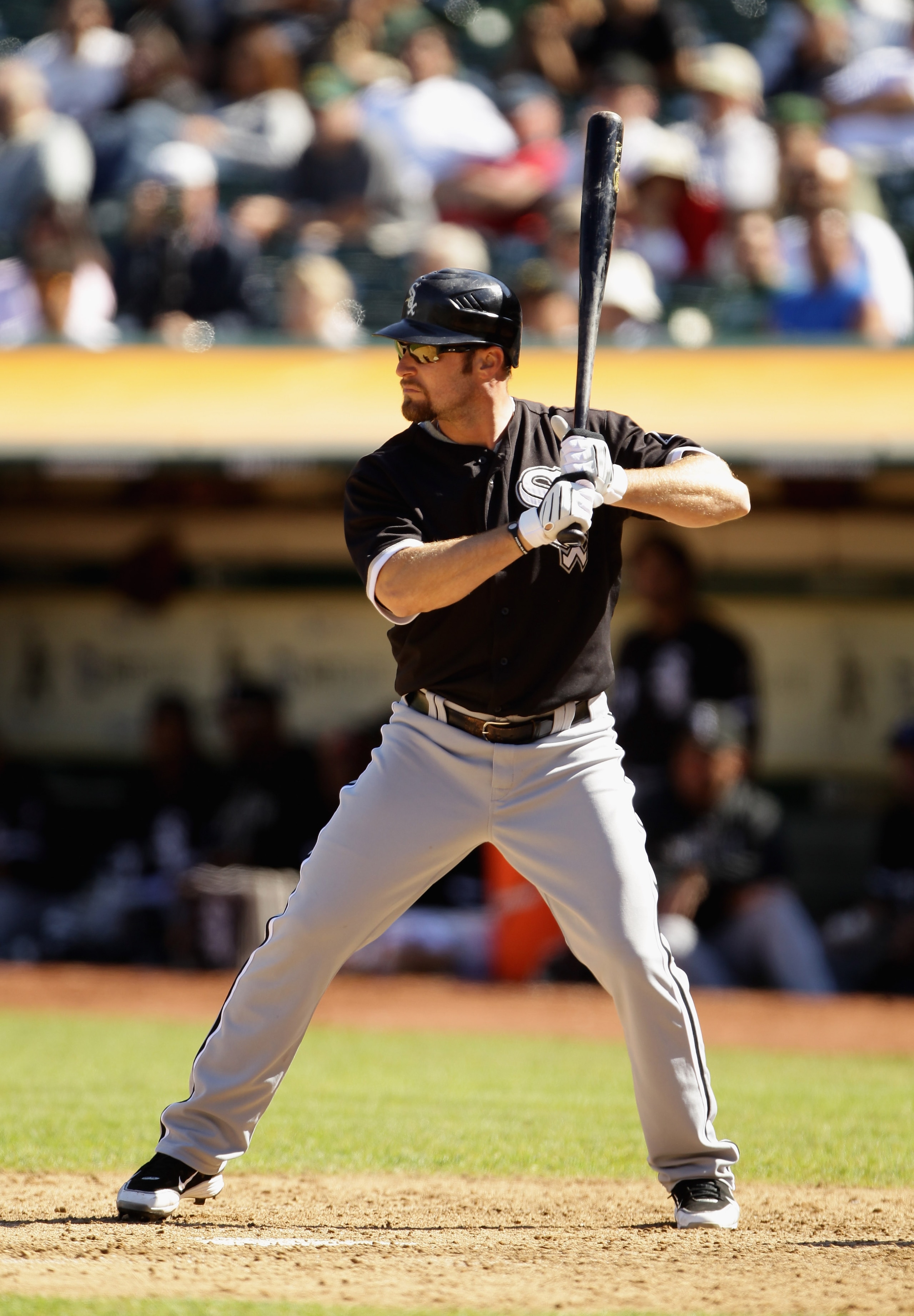 OAKLAND, CA - SEPTEMBER 22:  Mark Kotsay #7 of the Chicago White Sox bats against the Oakland Athletics at the Oakland-Alameda County Coliseum on September 22, 2010 in Oakland, California.  (Photo by Ezra Shaw/Getty Images)