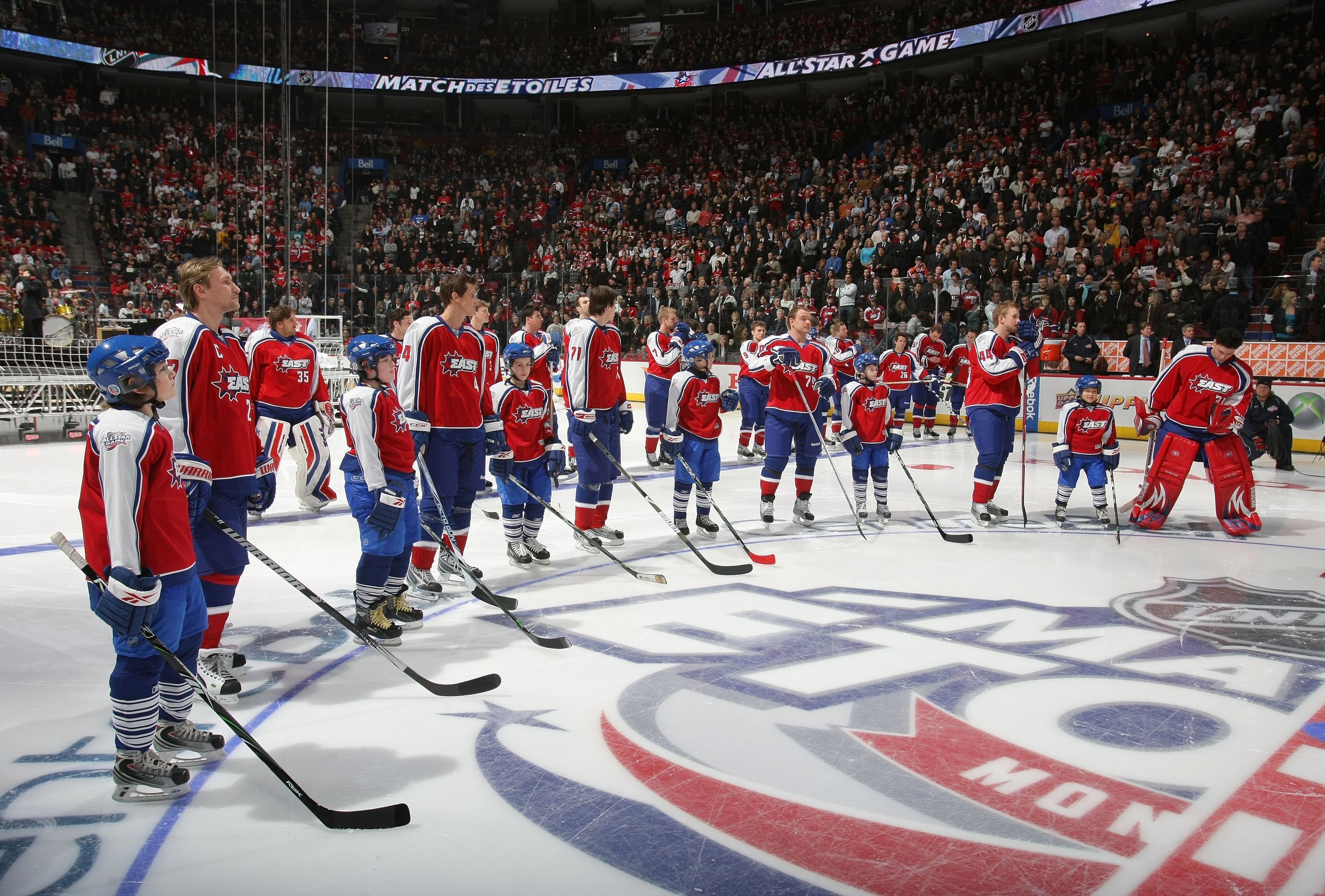 MONTREAL - JANUARY 25:  Alex Kovalev #27, Vincent Lecavalier #4, Evgeni Malkin #71, Andrei Markov #79, Mike Komisarek #44 and Carey Price #31 of the Eastern Conference All-Stars during the 2009 NHL All-Star game at the Bell Centre on January 25, 2009 in M