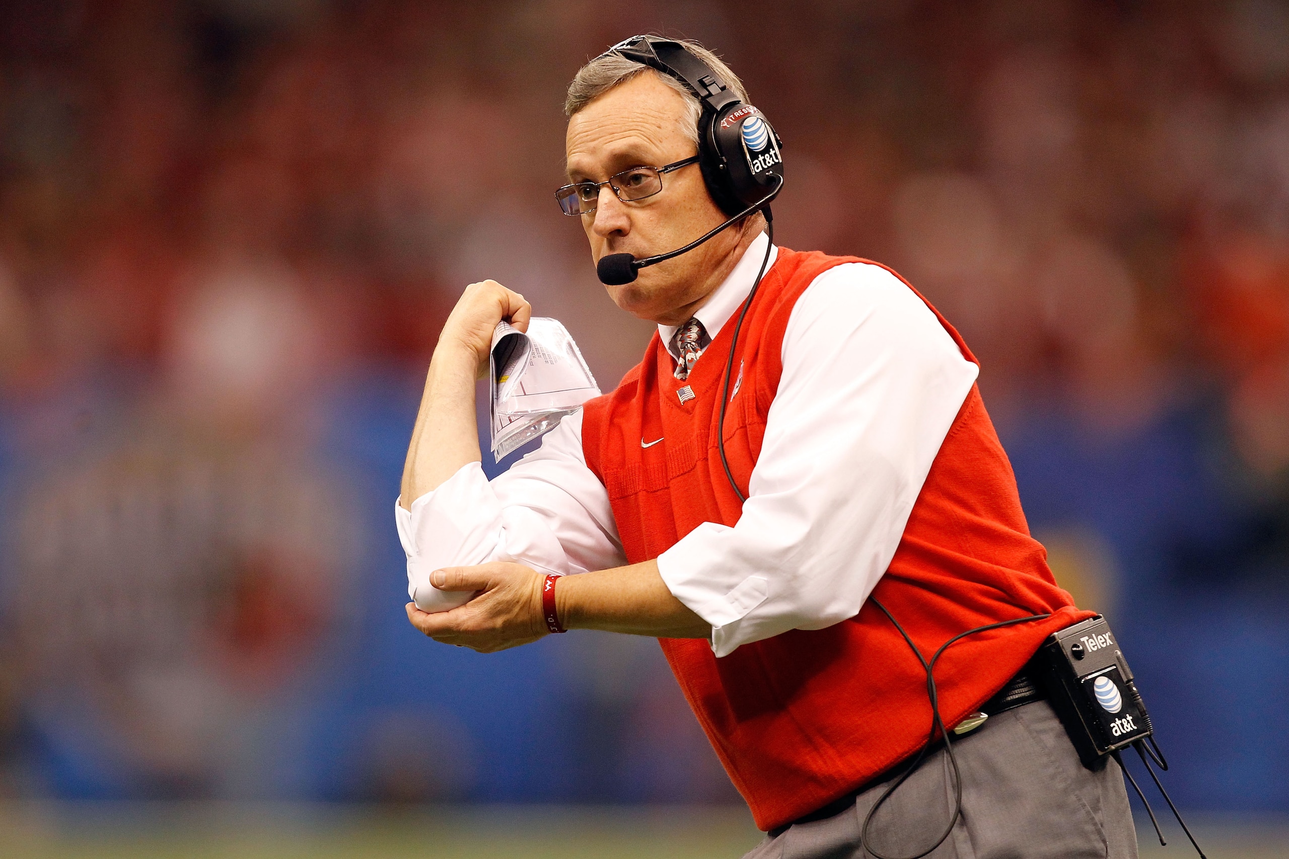 NEW ORLEANS, LA - JANUARY 04:  Head coach Jim Tressel of the Ohio State Buckeyes calls out in the first half against the Arkansas Razorbacks during the Allstate Sugar Bowl at the Louisiana Superdome on January 4, 2011 in New Orleans, Louisiana.  (Photo by