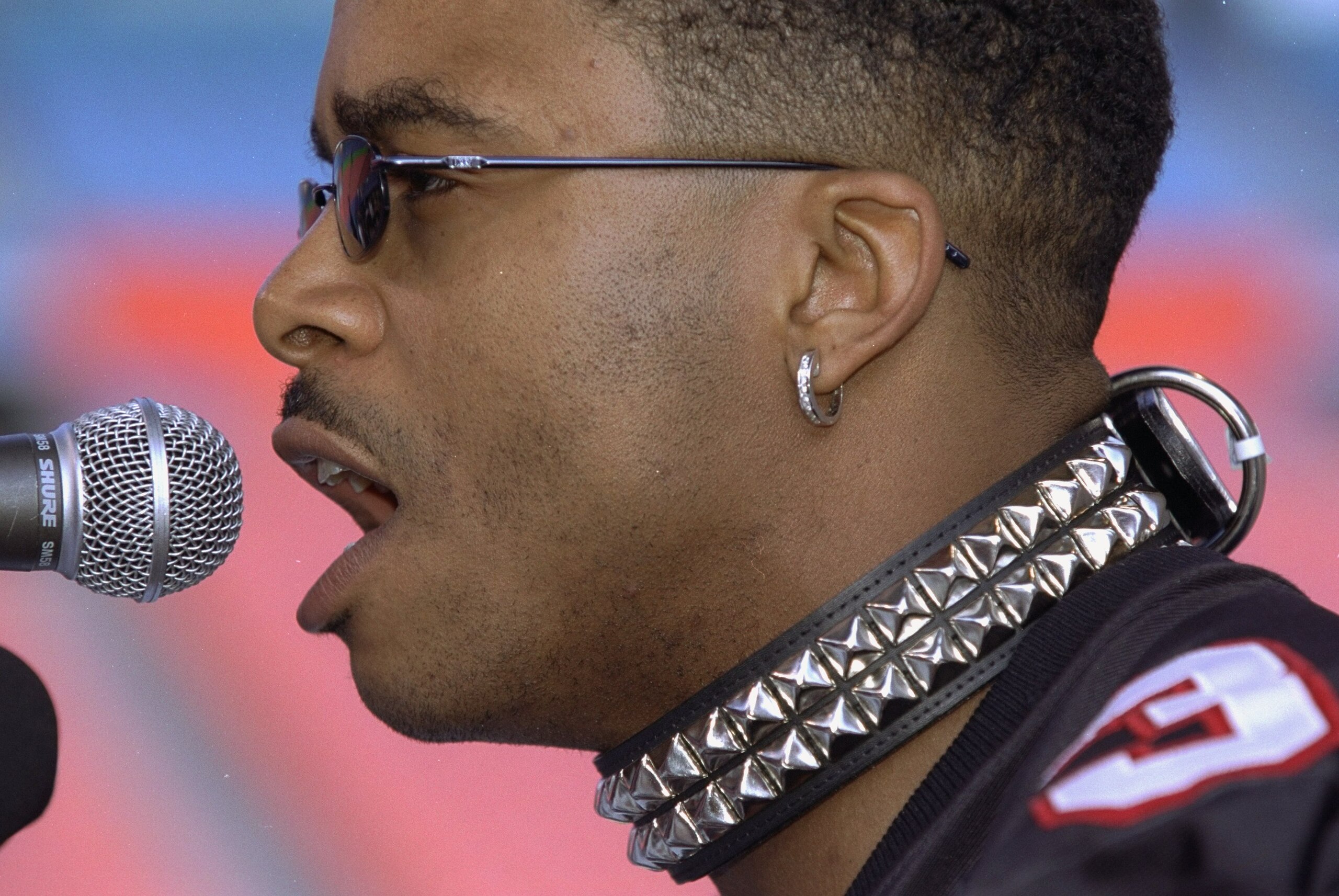 27 Jan 1999:  Ray Buchanan #34 of the Atlanta Falcons wears a dog collar as he talks to reporters during the Pre-Superbowl XXXIII week in Miami, Florida. The Denver Broncos defeated the Atlanta Falcons 34-19. Mandatory Credit: Vincent Laforet  /Allsport