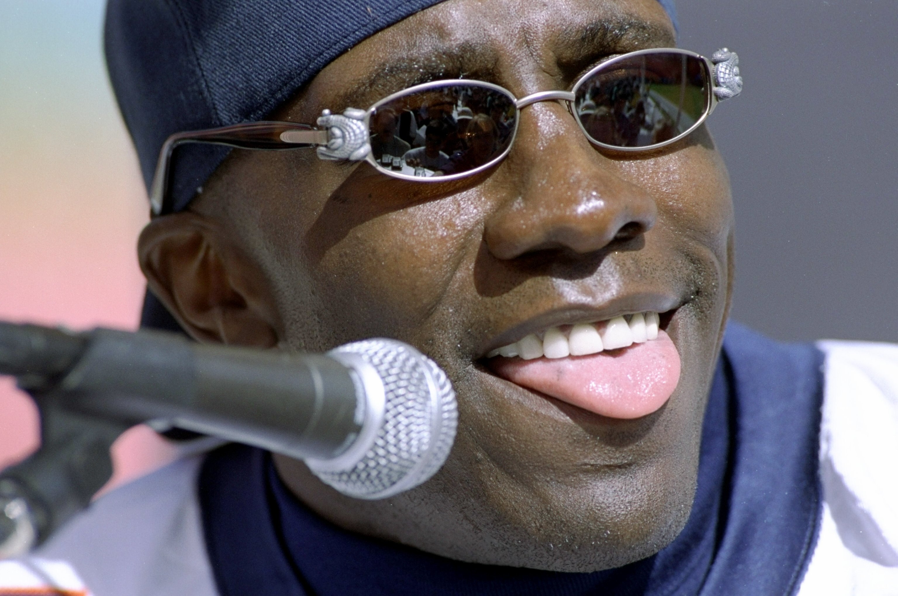 26 Jan 1999:  Shannon Sharpe #84 of the Denver Broncos talking during the Pre - Super Bowl XXXIII Game press conference at the Pro Player Stadium in Miami, Florida.