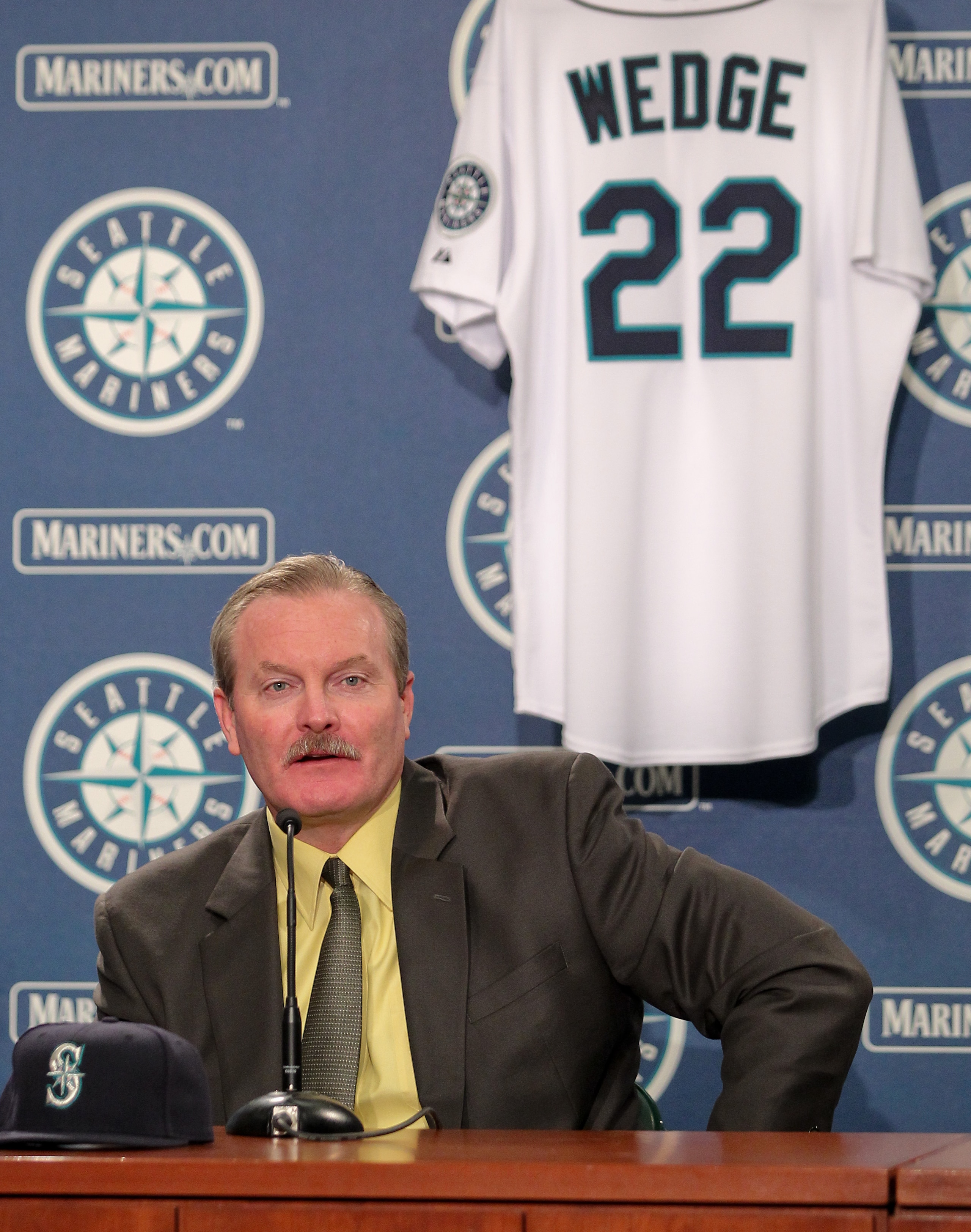 SEATTLE - OCTOBER 19:  New manager Eric Wedge of the Seattle Mariners is introduced to the media at Safeco Field on October 19, 2010 in Seattle, Washington. (Photo by Otto Greule Jr/Getty Images)