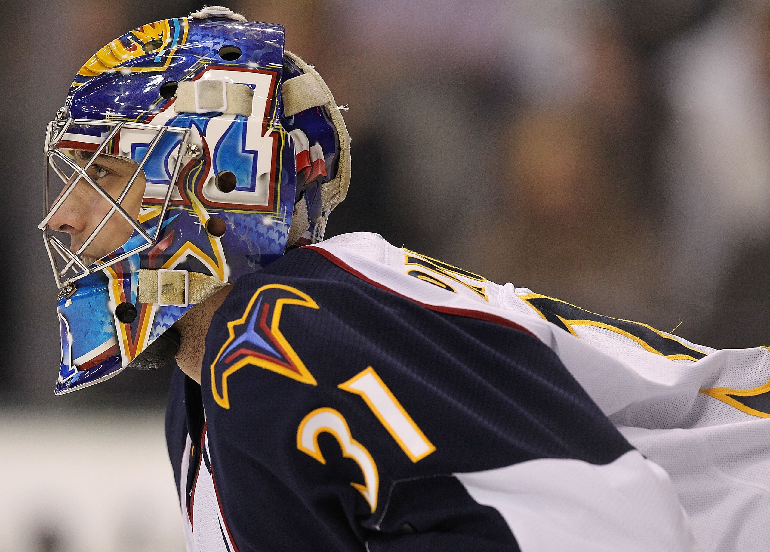 DALLAS, TX - JANUARY 15:  Goaltender Ondrej Pavelec #31 of the Atlanta Thrashers at American Airlines Center on January 15, 2011 in Dallas, Texas.  (Photo by Ronald Martinez/Getty Images)