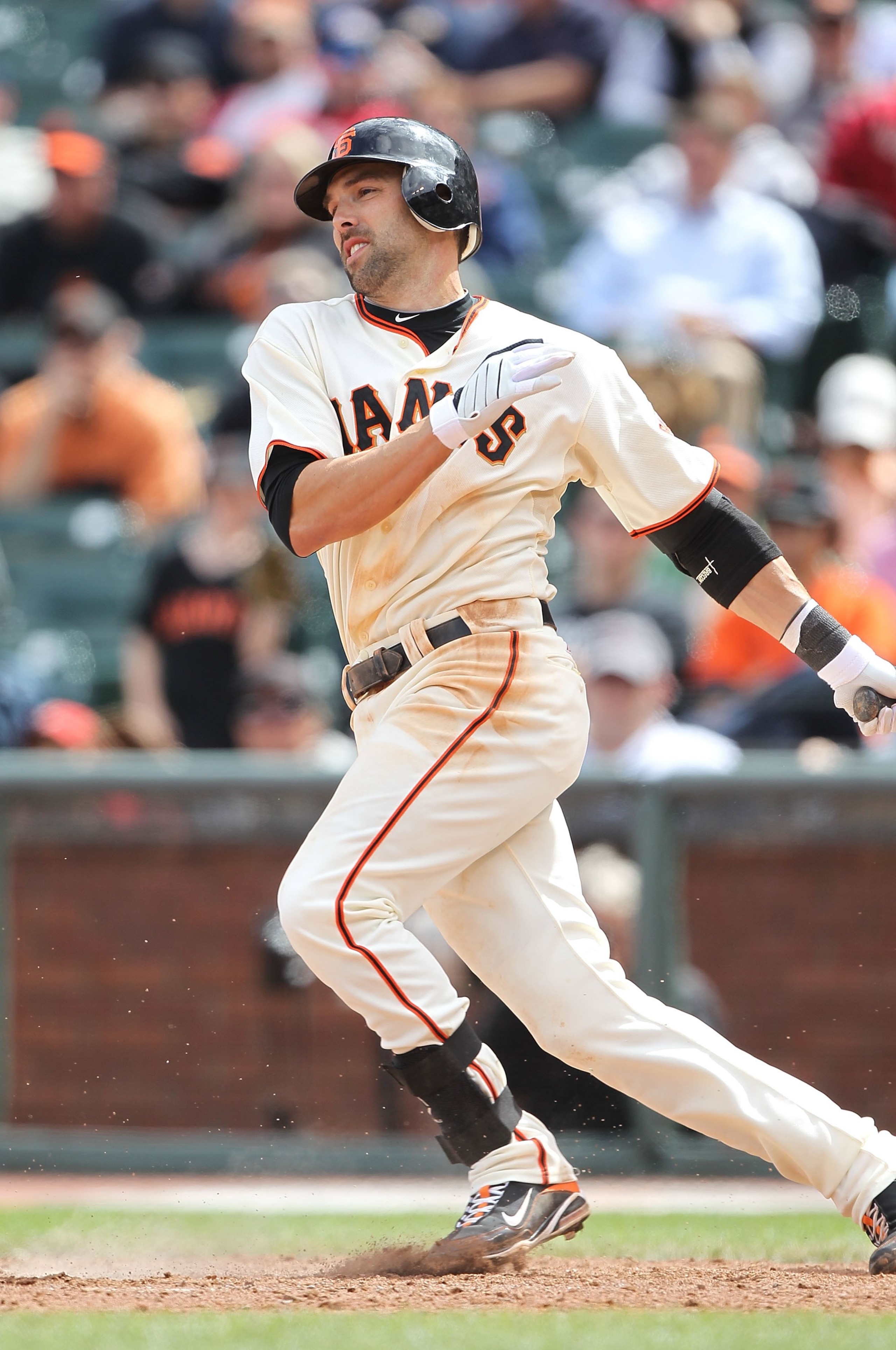 SAN FRANCISCO - APRIL 28:  Mark DeRosa #7 of the San Francisco Giants bats against the Philadelphia Phillies during an MLB game at AT&T Park on April 28, 2010 in San Francisco, California.  (Photo by Jed Jacobsohn/Getty Images)