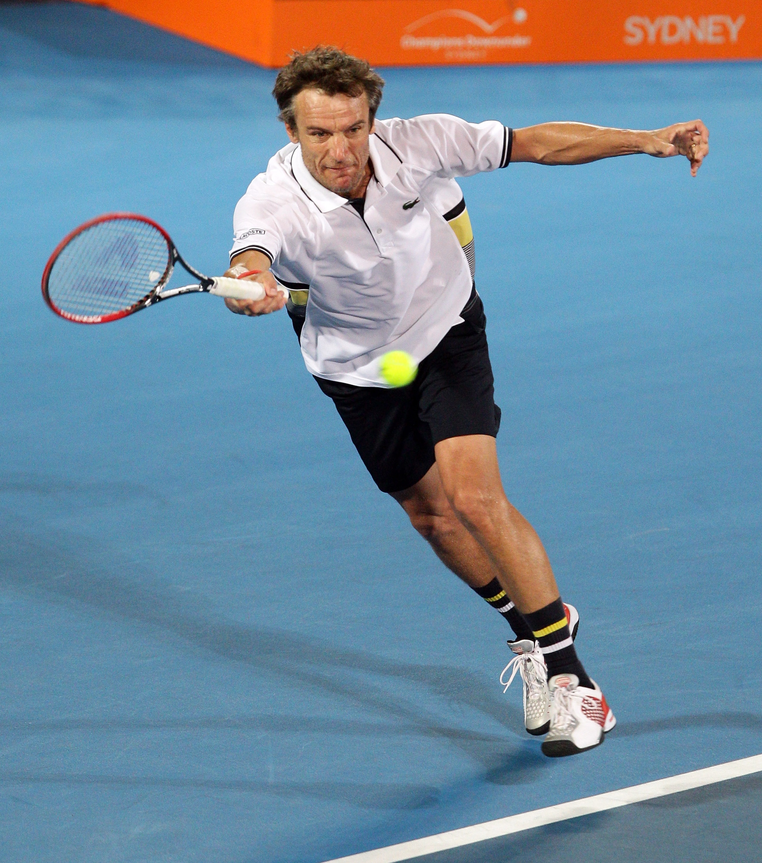 SYDNEY, AUSTRALIA - NOVEMBER 13:  Mats Wilander during his match against John McEnroe during day three of the Sydney Champions Downunder at Sydney Olympic Park Tennis Centre on November 13, 2010 in Sydney, Australia. (Photo by Craig Golding/Getty Images f