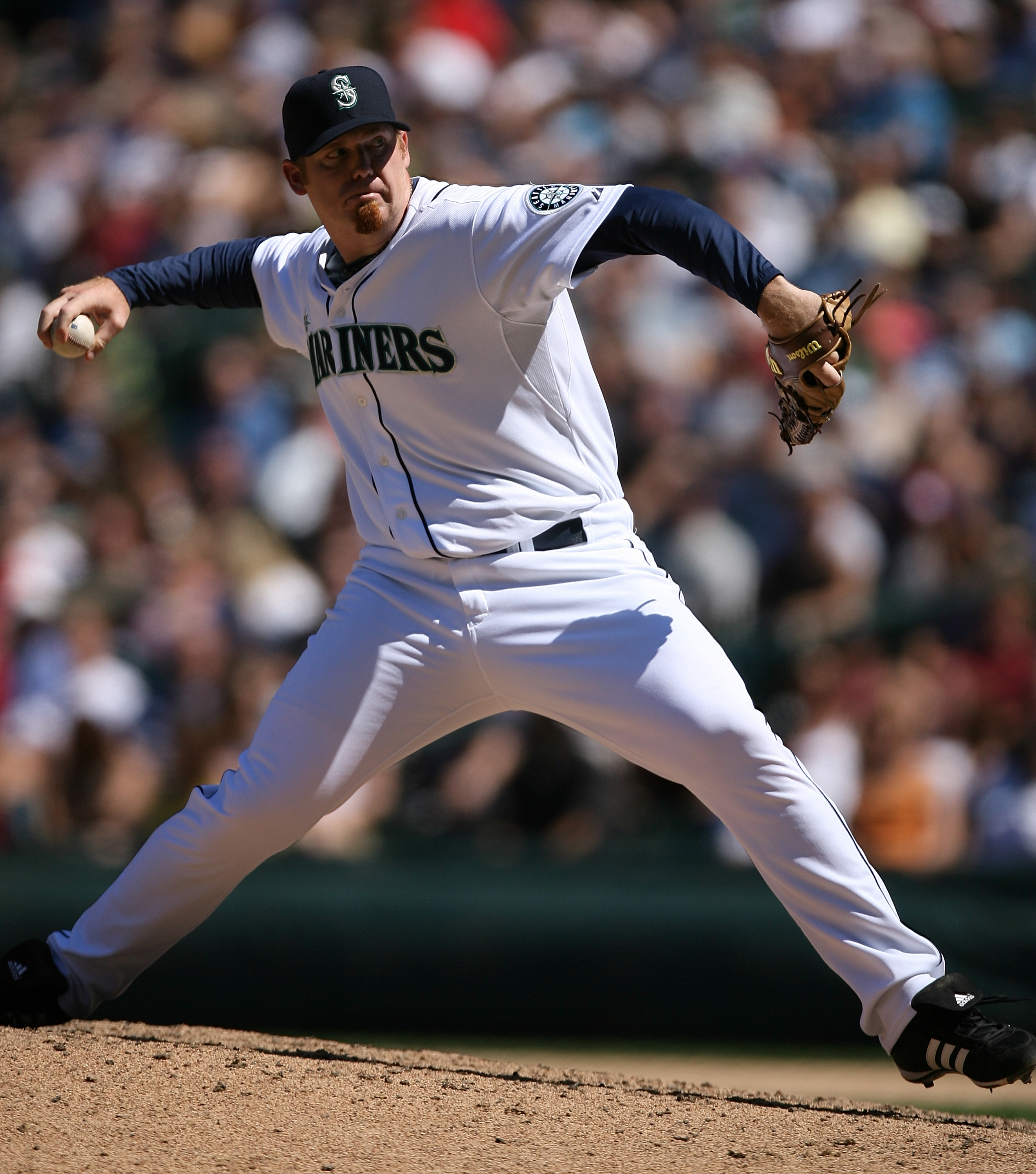 SEATTLE - JULY 20:  J.J. Putz #20 of the Seattle Mariners pitches against the Cleveland Indians on July 20, 2008 at Safeco Field in Seattle, Washington. (Photo by Otto Greule Jr/Getty Images)