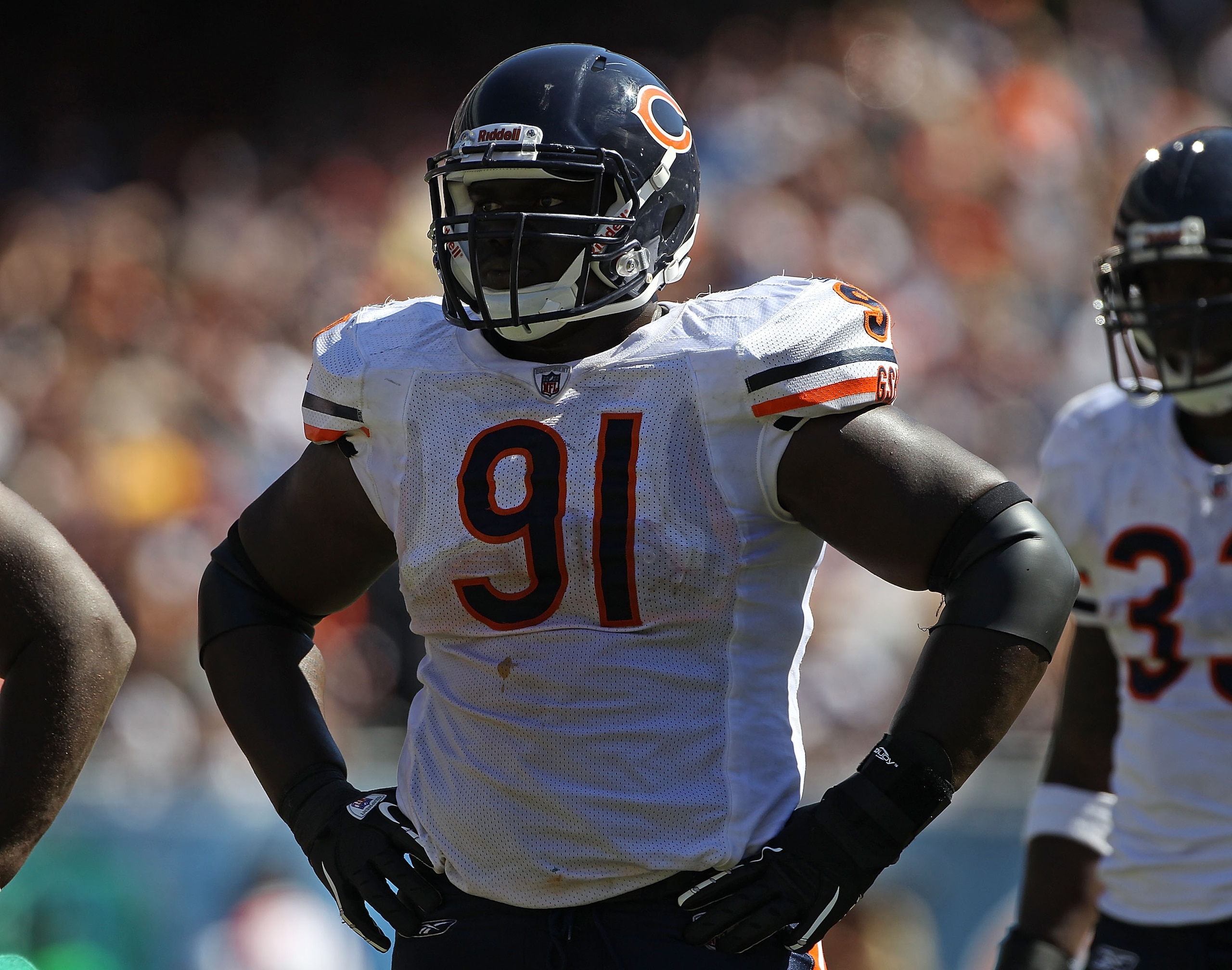 CHICAGO - SEPTEMBER 12: Tommie Harris #91 of the Chicago Bears awaits the start of play against the Detroit Lions during the NFL season opening game at Soldier Field on September 12, 2010 in Chicago, Illinois. The Bears defeated the Lions 19-14. (Photo by CHICAGO - SEPTEMBER 12: Tommie Harris #91 of the Chicago Bears awaits the start of play against the Detroit Lions during the NFL season opening game at Soldier Field on September 12, 2010 in Chicago, Illinois. The Bears defeated the Lions 19-14. (Photo by