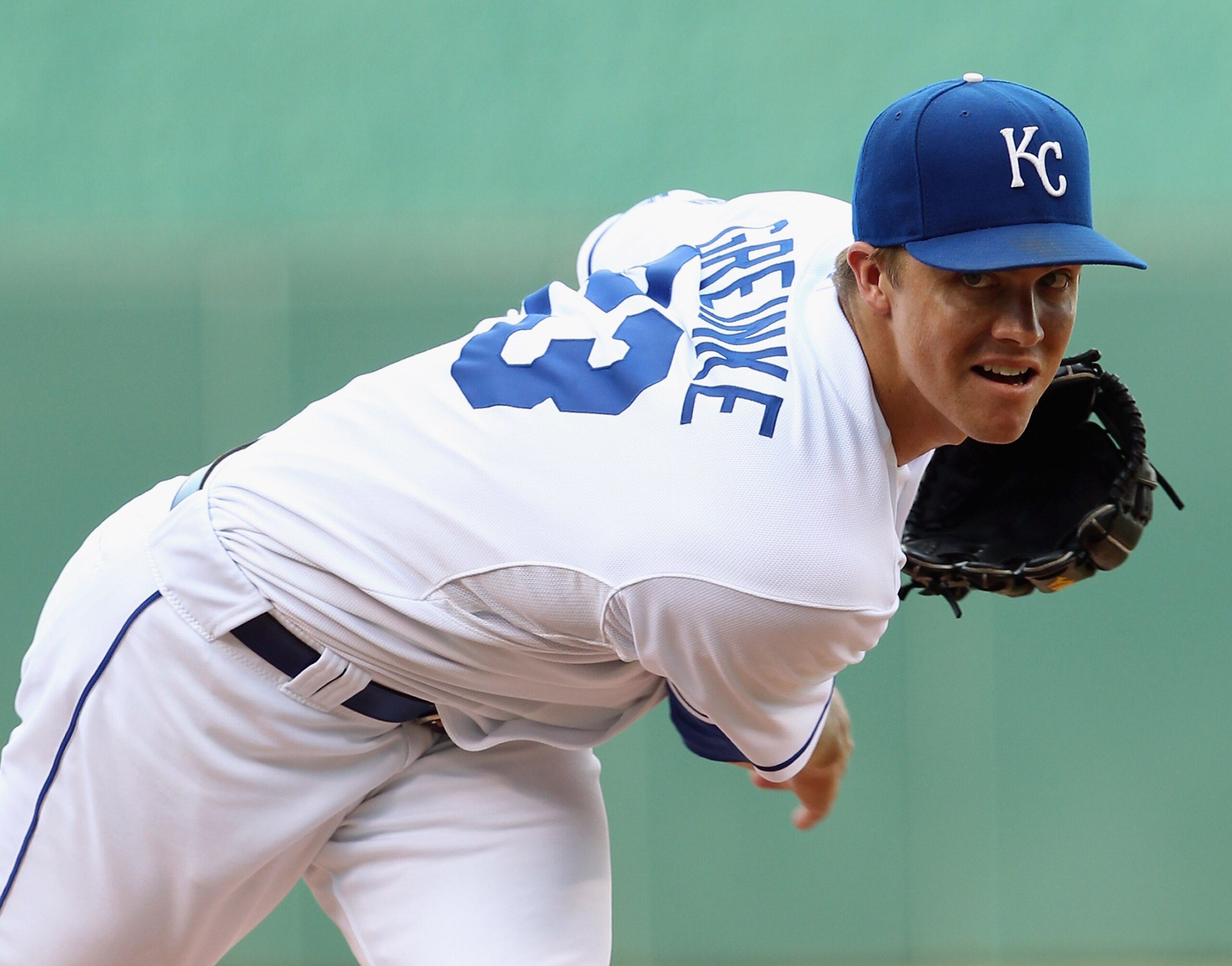 KANSAS CITY, MO - JULY 26: Starting pitcher Zack Greinke #23 of the Kansas City Royals warms-up prior to the start of the game against the Minnesota Twins on July 26, 2010 at Kauffman Stadium in Kansas City, Missouri. (Photo by Jamie Squire/Getty Images KANSAS CITY, MO - JULY 26: Starting pitcher Zack Greinke #23 of the Kansas City Royals warms-up prior to the start of the game against the Minnesota Twins on July 26, 2010 at Kauffman Stadium in Kansas City, Missouri. (Photo by Jamie Squire/Getty Images