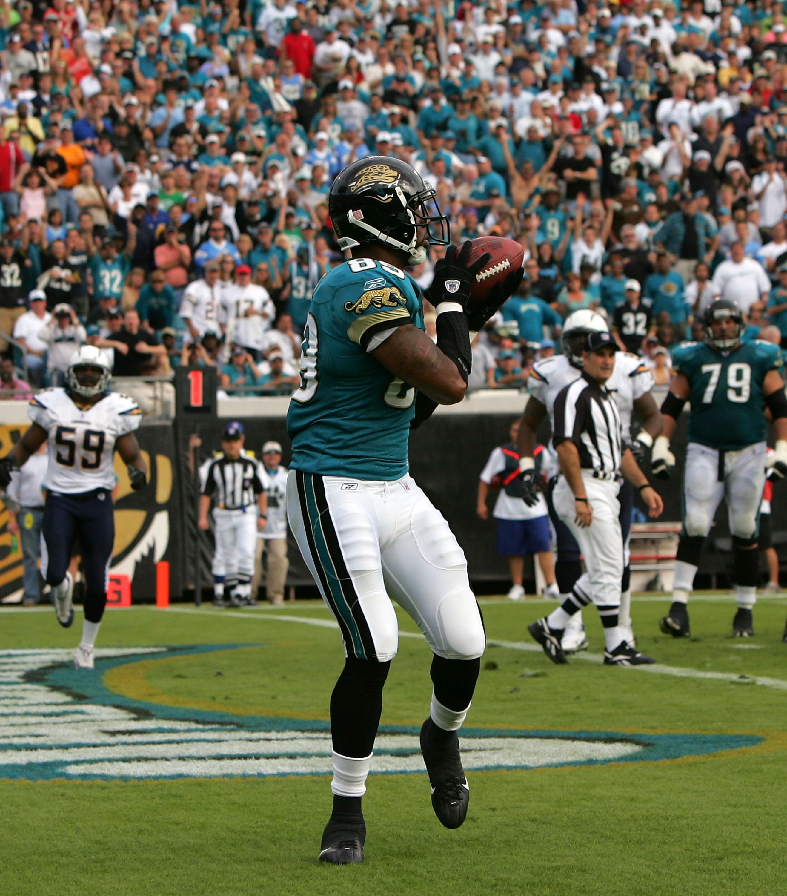 Jacksonville Jaguars: Marcedes Lewis is truly a legend