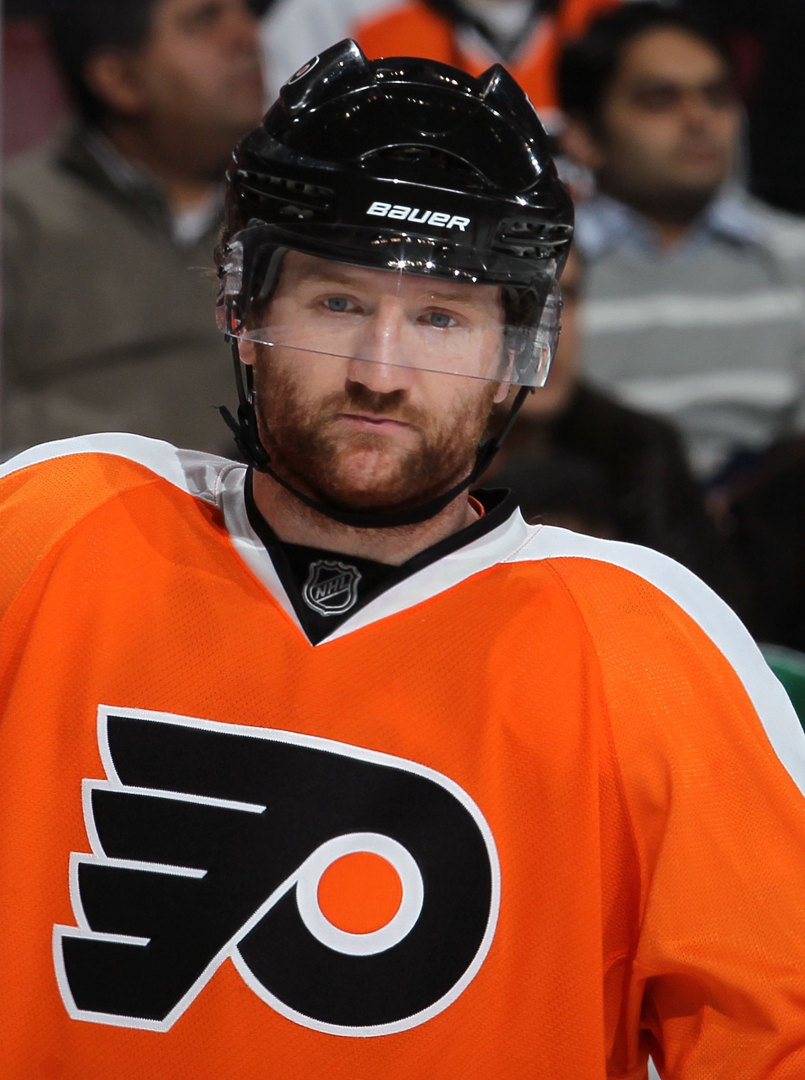 PHILADELPHIA, PA - JANUARY 20: Scott Hartnell #19 of the Philadelphia Flyers skates against the Ottawa Senators on January 20, 2011 at Wells Fargo Center in Philadelphia, Pennsylvania. (Photo by Jim McIsaac/Getty Images) PHILADELPHIA, PA - JANUARY 20: Scott Hartnell #19 of the Philadelphia Flyers skates against the Ottawa Senators on January 20, 2011 at Wells Fargo Center in Philadelphia, Pennsylvania. (Photo by Jim McIsaac/Getty Images)