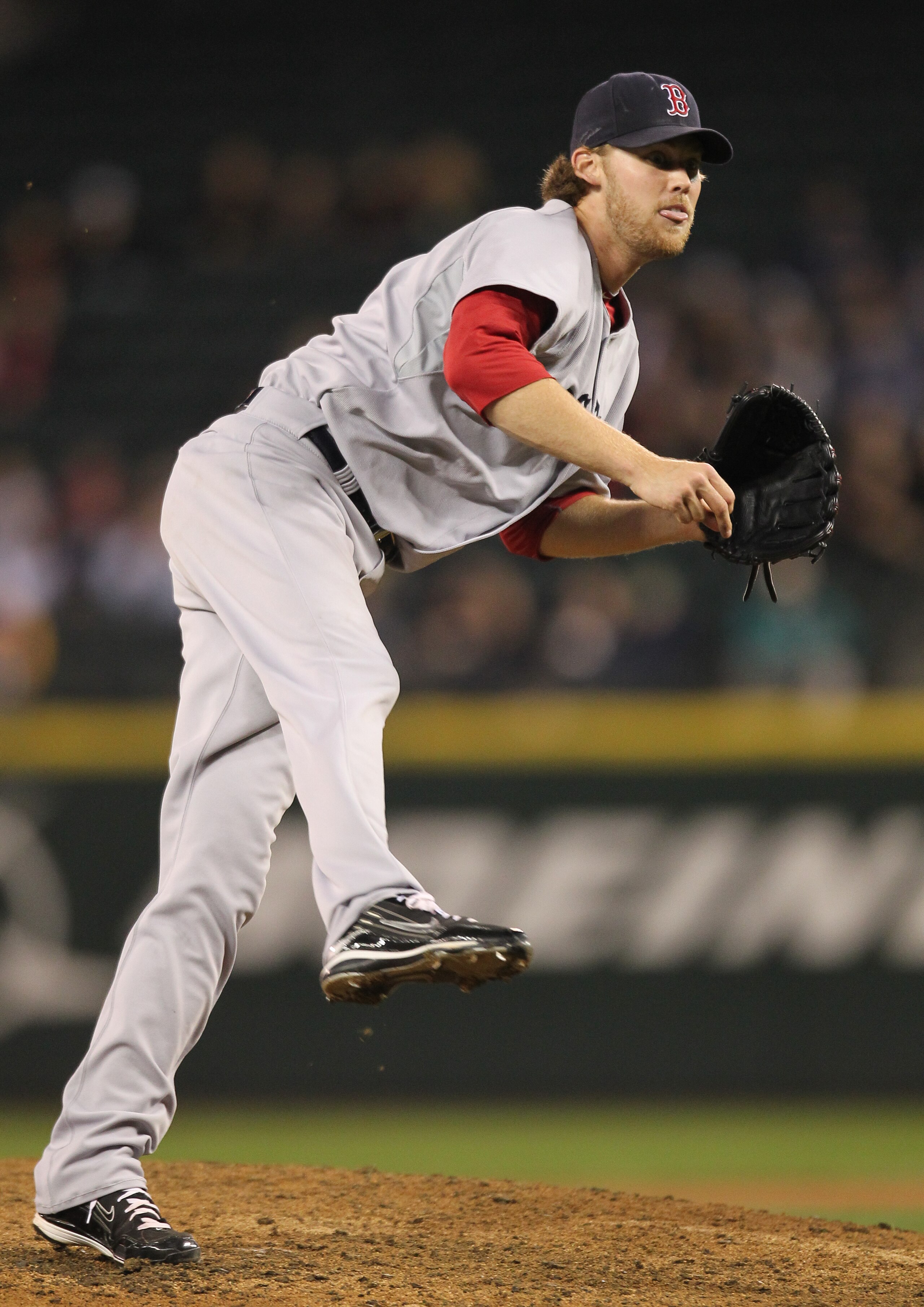 SEATTLE - SEPTEMBER 13:  Daniel Bard #51 of the Boston Red Sox pitches against the Seattle Mariners at Safeco Field on September 13, 2010 in Seattle, Washington. (Photo by Otto Greule Jr/Getty Images)