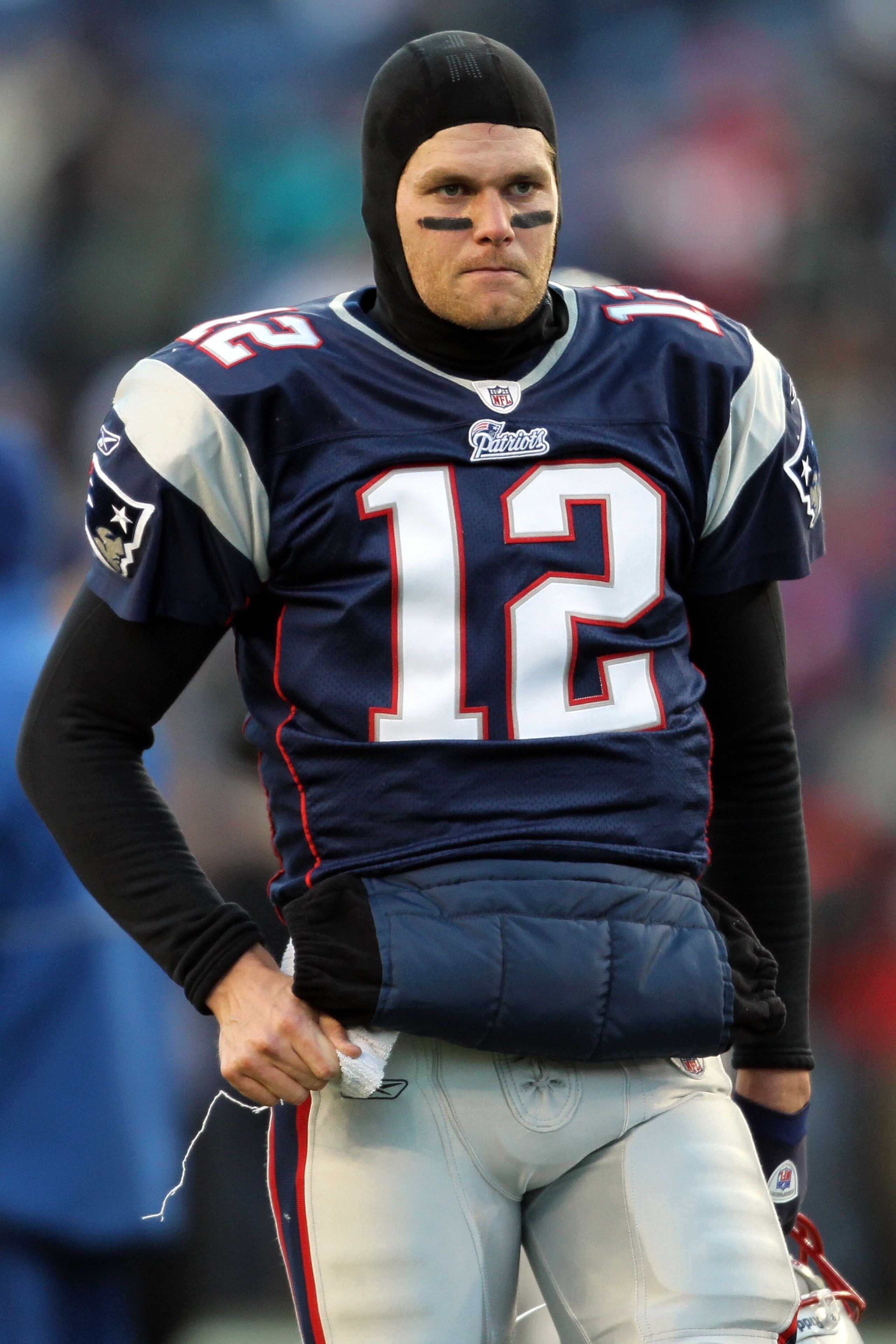 FOXBORO, MA - JANUARY 16:  Tom Brady #12 of the New England Patriots warms up prior to their 2011 AFC divisional playoff game against the New York Jets at Gillette Stadium on January 16, 2011 in Foxboro, Massachusetts. (Photo by Jim Rogash/Getty Images)