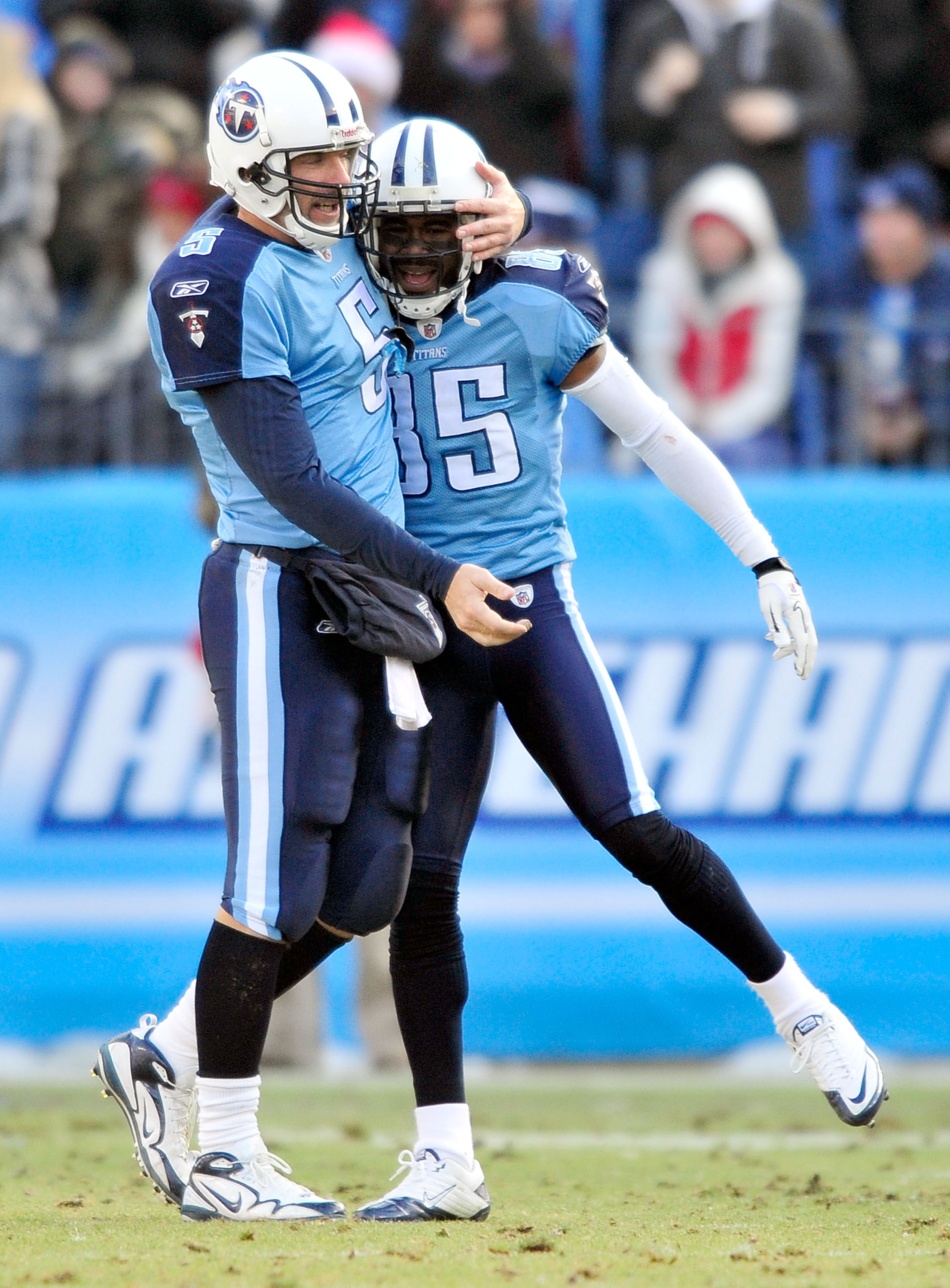 27 September 2009: Tennessee Titans #5 quarterback Kerry Collins