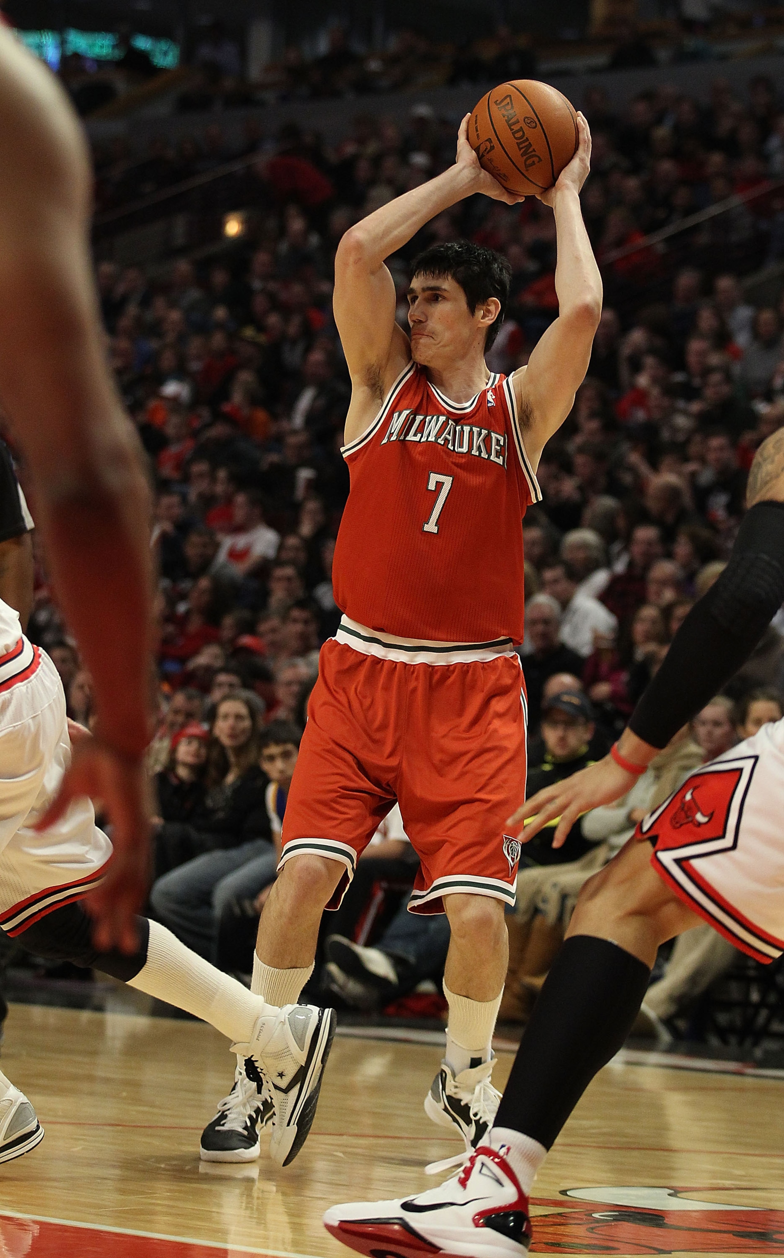 CHICAGO, IL - DECEMBER 28: Ersan Ilyasova #7 of the Milwaukee Bucks looks to pass against the Chicago Bulls at the United Center on December 28, 2010 in Chicago, Illinois. The Bulls defeated the Bucks 90-77. NOTE TO USER: User expressly acknowledges and a