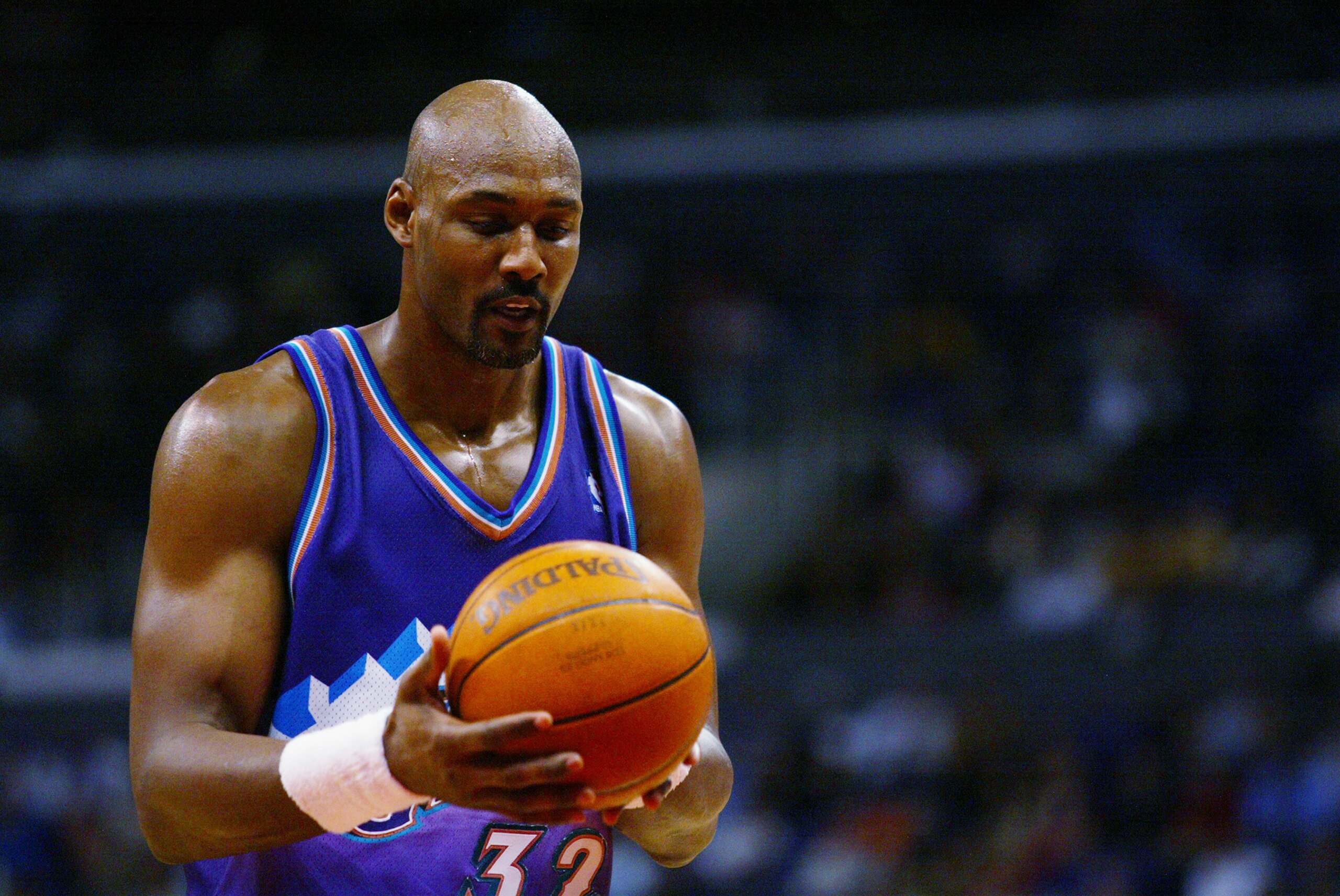 LOS ANGELES - APRIL 1: Karl Malone #32 of the Utah Jazz during the game against the Los Angeles Clippers at Staples Center on April 1, 2003 in Los Angeles, California. The Jazz won 94-89. NOTE TO USER: User expressly acknowledges and agrees that, by do LOS ANGELES - APRIL 1: Karl Malone #32 of the Utah Jazz during the game against the Los Angeles Clippers at Staples Center on April 1, 2003 in Los Angeles, California. The Jazz won 94-89. NOTE TO USER: User expressly acknowledges and agrees that, by do