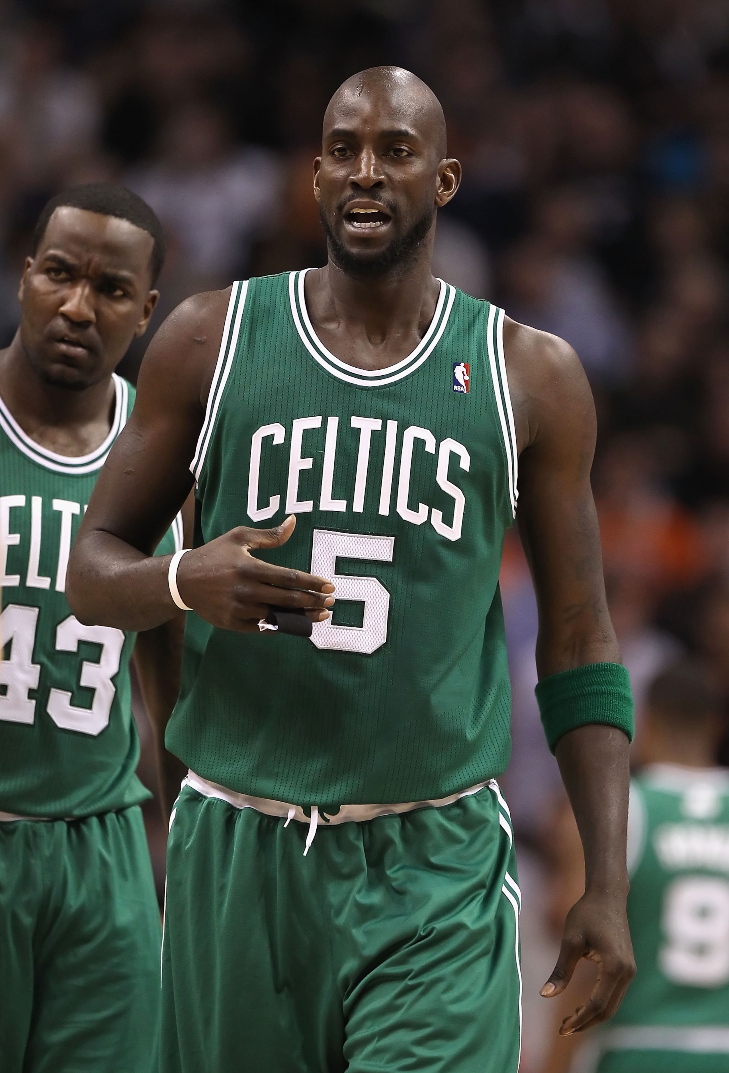 PHOENIX, AZ - JANUARY 28:  Kevin Garnett #5 of the Boston Celtics during the NBA game against the Phoenix Suns at US Airways Center on January 28, 2011 in Phoenix, Arizona.  The Suns defeated the Celtics 88-71.  NOTE TO USER: User expressly acknowledges a