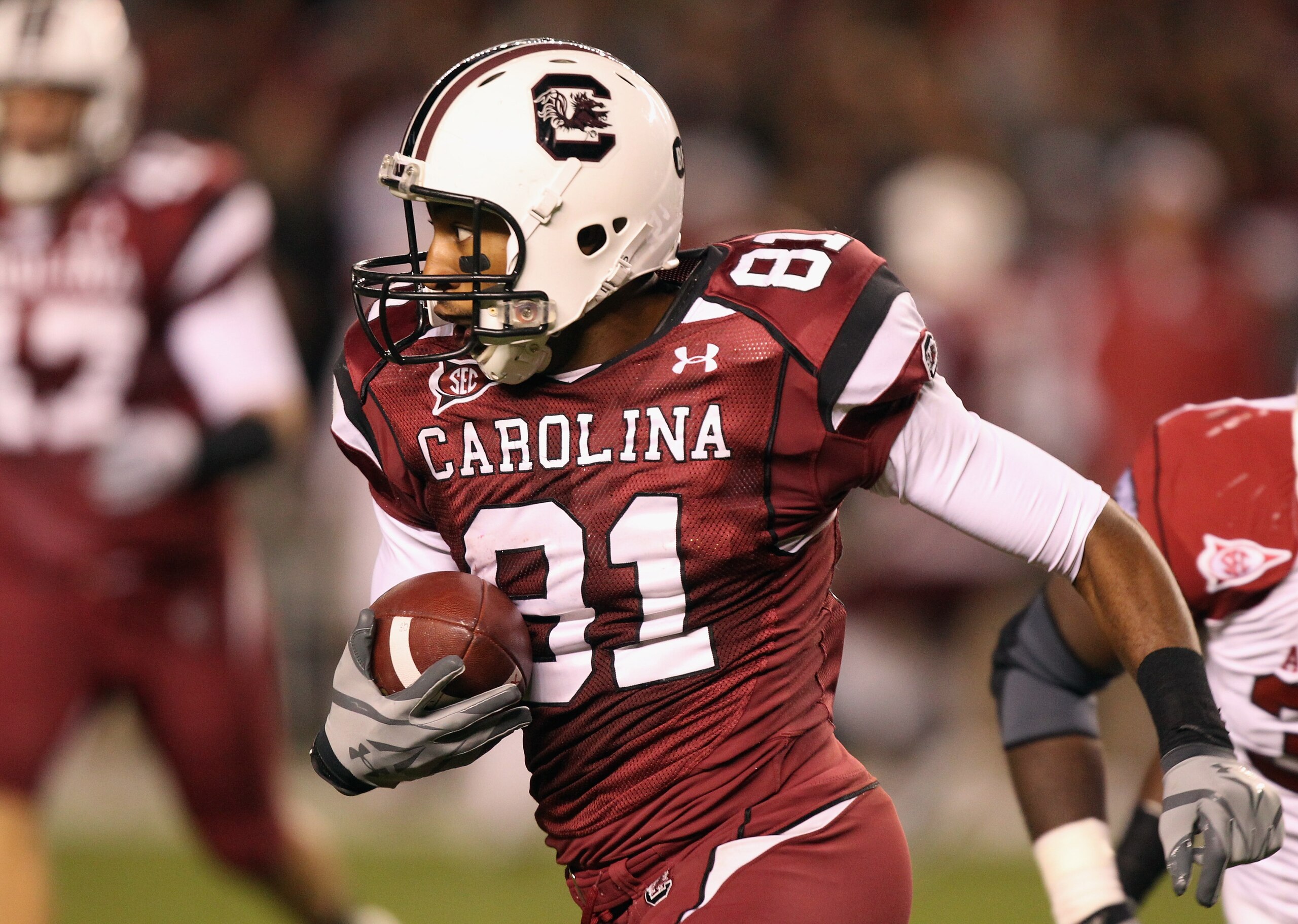COLUMBIA, SC - NOVEMBER 06: Tori Gurley #81 of the South Carolina Gamecocks during their game against the Arkansas Razorbacks at Williams-Brice Stadium on November 6, 2010 in Columbia, South Carolina. (Photo by Streeter Lecka/Getty Images) COLUMBIA, SC - NOVEMBER 06: Tori Gurley #81 of the South Carolina Gamecocks during their game against the Arkansas Razorbacks at Williams-Brice Stadium on November 6, 2010 in Columbia, South Carolina. (Photo by Streeter Lecka/Getty Images)