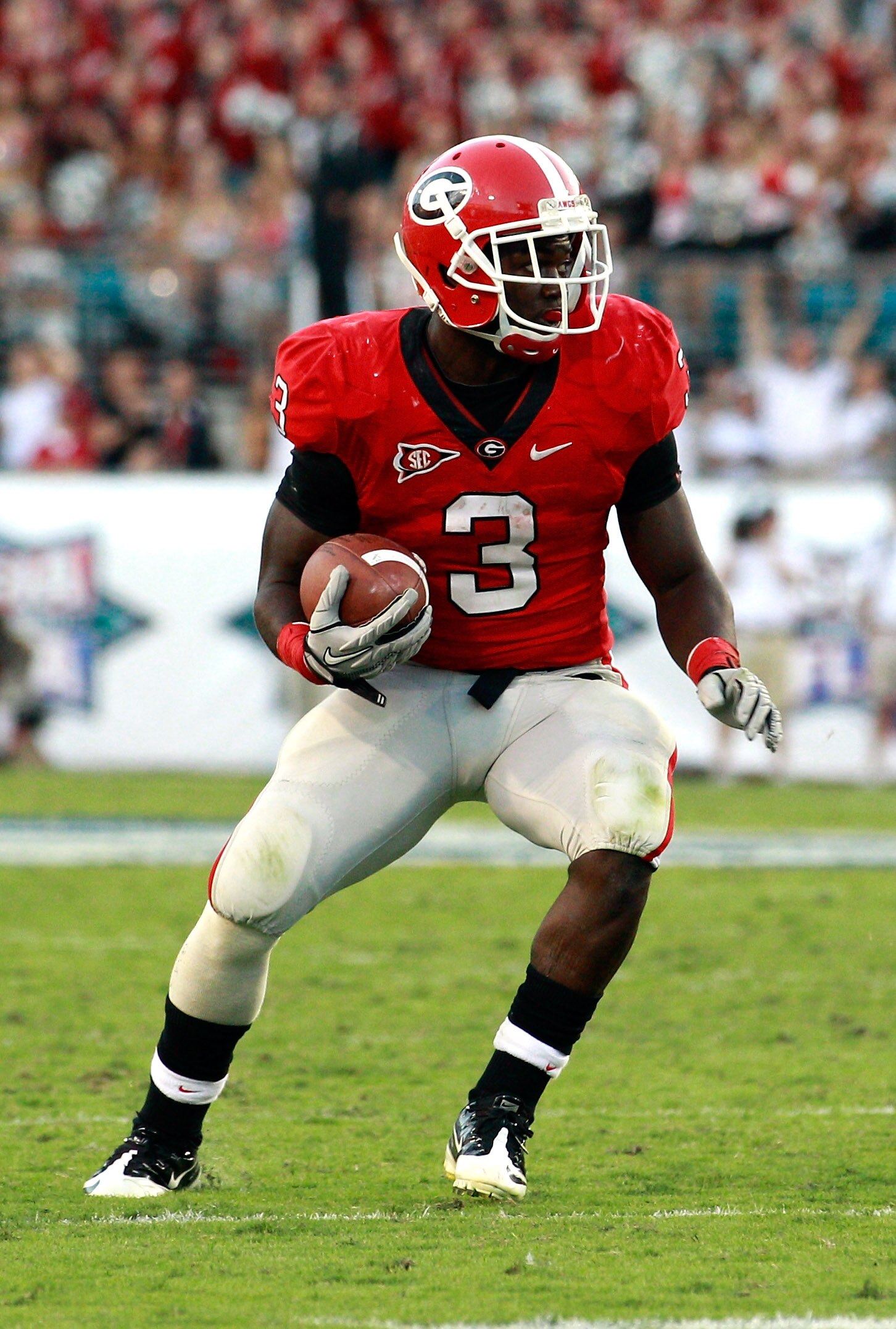 JACKSONVILLE, FL - OCTOBER 30:  Washaun Ealey #3 of the Georgia Bulldogs runs for yardage during the game against the Florida Gators at EverBank Field on October 30, 2010 in Jacksonville, Florida.  (Photo by Sam Greenwood/Getty Images)