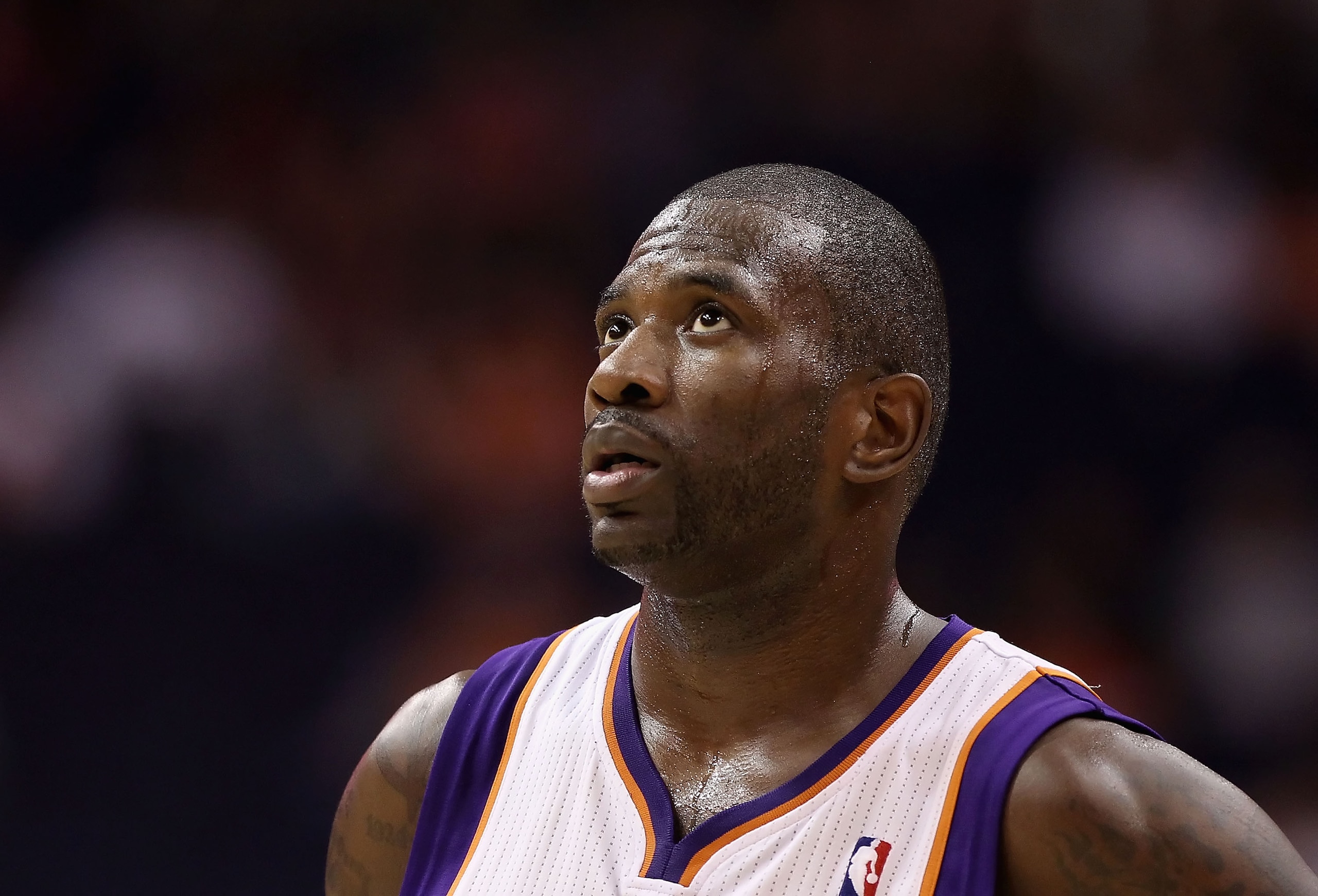 PHOENIX - DECEMBER 10:  Jason Richardson #23 of the Phoenix Suns during the NBA game against the Portland Trail Blazers at US Airways Center on December 10, 2010 in Phoenix, Arizona. The Trail Blazers defeated the Suns 101-94.  NOTE TO USER: User expressl