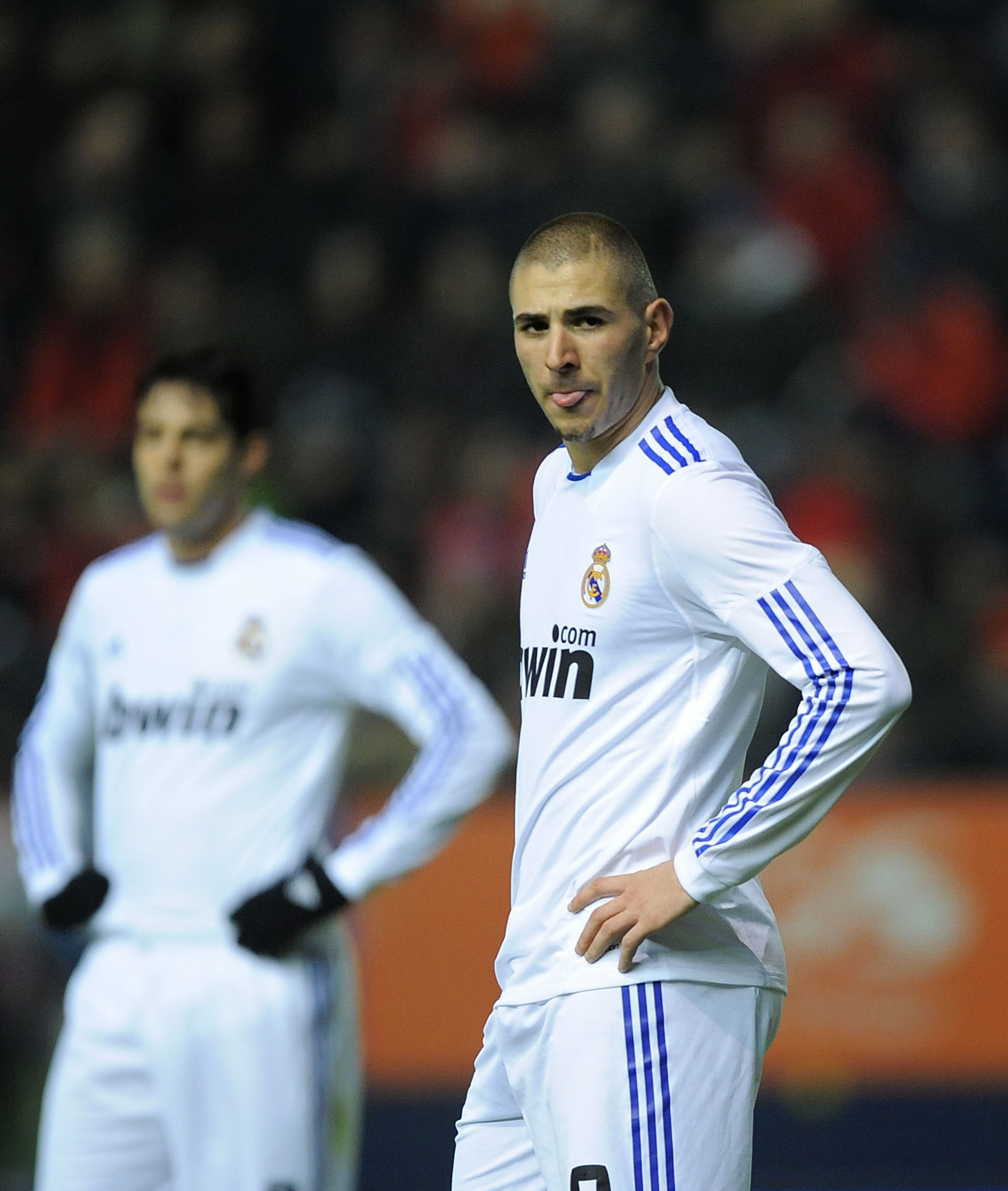 PAMPLONA, SPAIN - JANUARY 30: Karim Benzema of Real Madrid reacts during the La Liga match between CA Osasuna and Real Madrid at Estadio Reyno de Navarra on January 30, 2011 in Pamplona, Spain. (Photo by Denis Doyle/Getty Images) PAMPLONA, SPAIN - JANUARY 30: Karim Benzema of Real Madrid reacts during the La Liga match between CA Osasuna and Real Madrid at Estadio Reyno de Navarra on January 30, 2011 in Pamplona, Spain. (Photo by Denis Doyle/Getty Images)