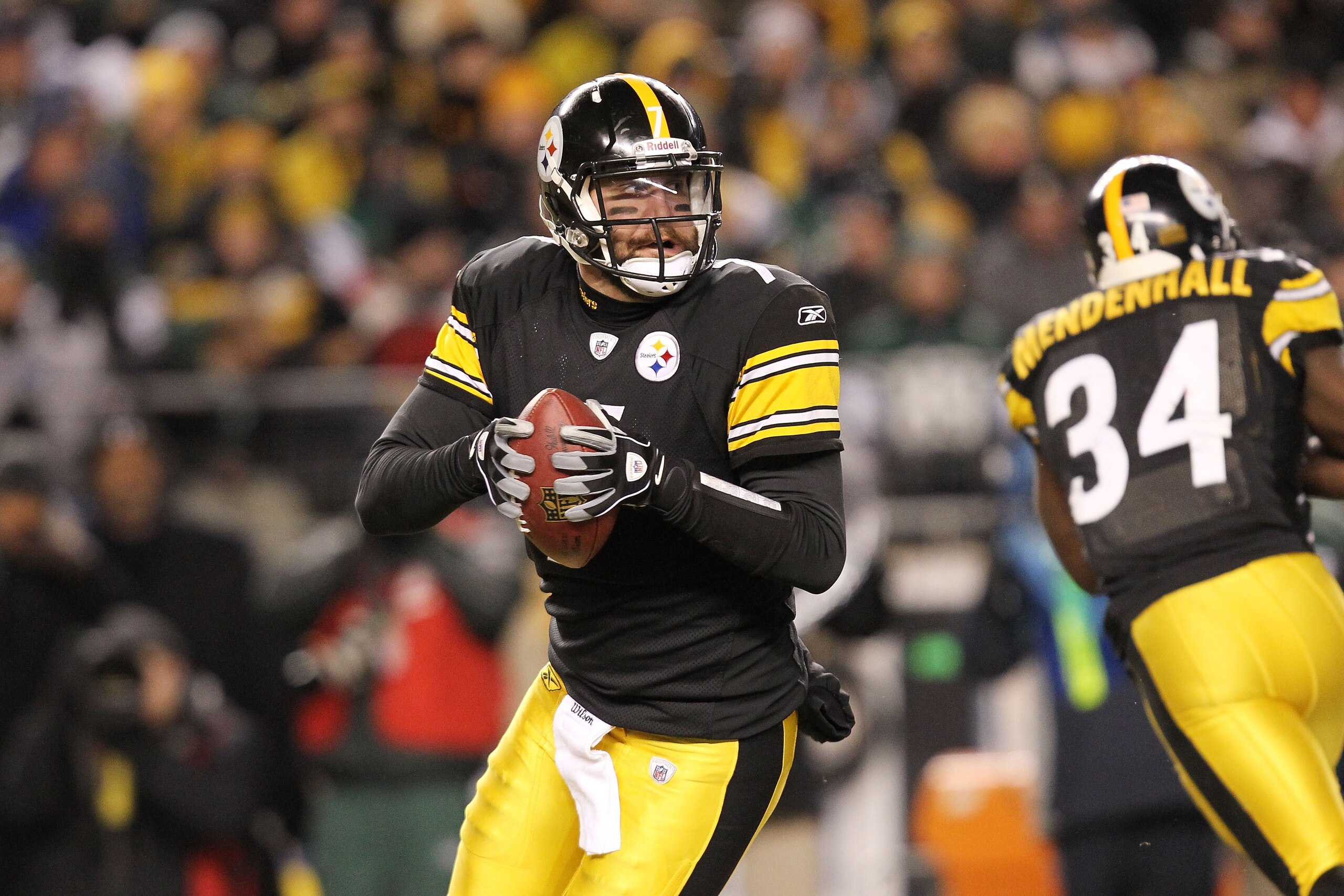 PITTSBURGH, PA - JANUARY 23:  Ben Roethlisberger #7 of the Pittsburgh Steelers drops back against the New York Jets in the 2011 AFC Championship game at Heinz Field on January 23, 2011 in Pittsburgh, Pennsylvania. The Steelers defeated the Jets 24 to 19.