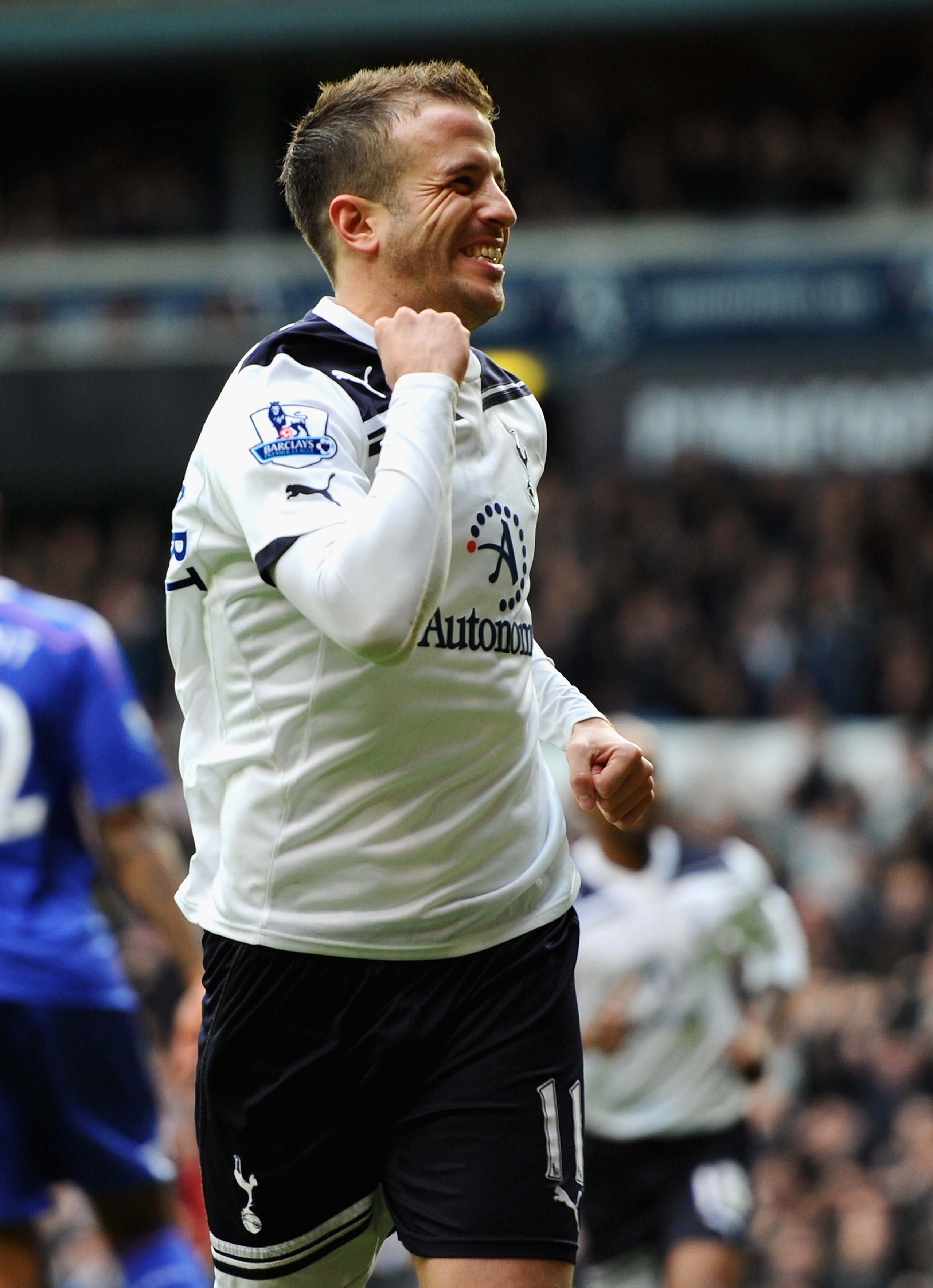 LONDON, ENGLAND - FEBRUARY 05:  Rafael van der Vaart of Tottenham Hotspur celebrates after scoring a penalty kick during the Barclays Premier League match between Tottenham Hotspur and Bolton Wanderers at White Hart Lane on February 5, 2011 in London, Eng