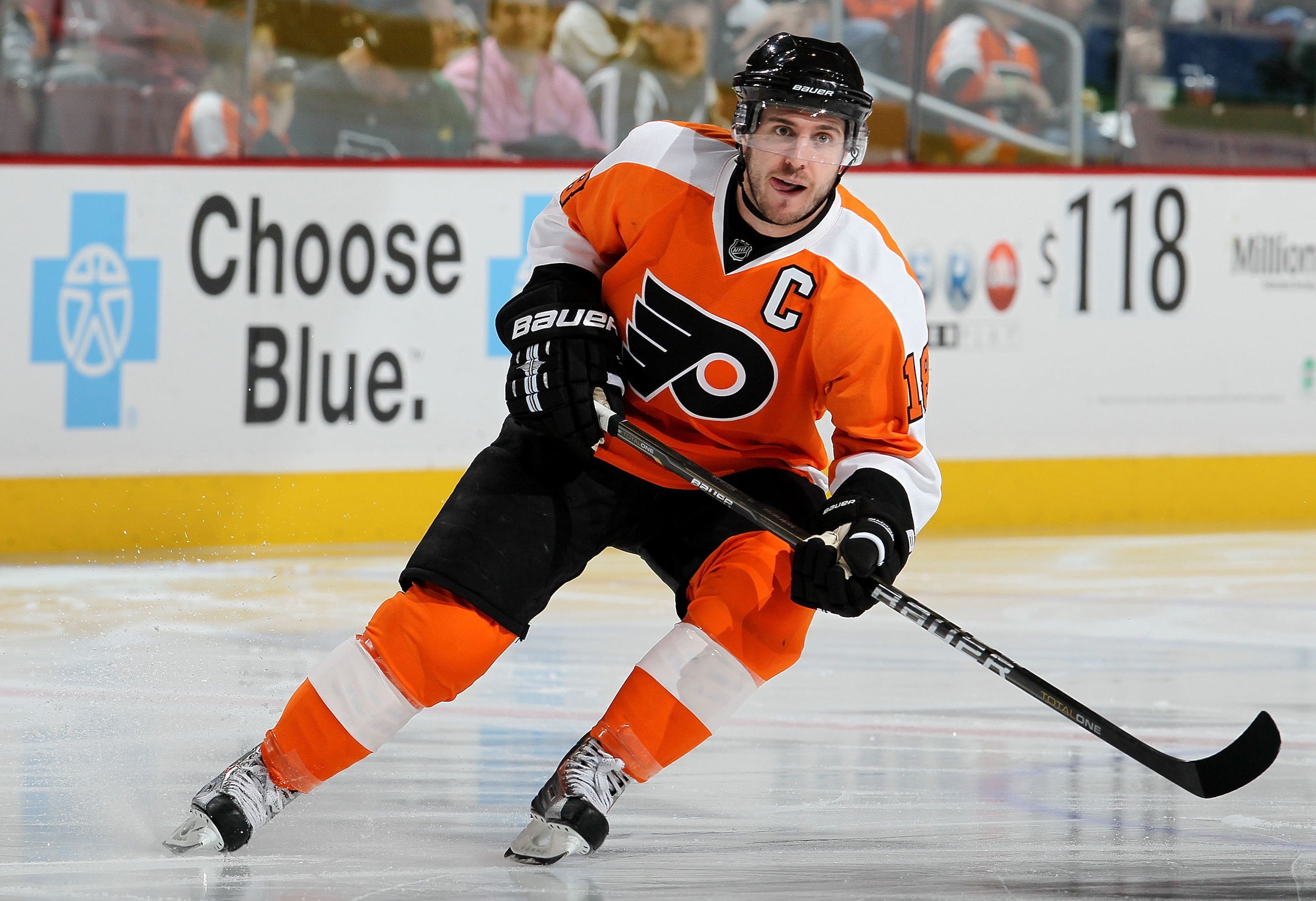 PHILADELPHIA, PA - JANUARY 20: Mike Richards #18 of the Philadelphia Flyers skates against the Ottawa Senators on January 20, 2011 at Wells Fargo Center in Philadelphia, Pennsylvania. (Photo by Jim McIsaac/Getty Images) PHILADELPHIA, PA - JANUARY 20: Mike Richards #18 of the Philadelphia Flyers skates against the Ottawa Senators on January 20, 2011 at Wells Fargo Center in Philadelphia, Pennsylvania. (Photo by Jim McIsaac/Getty Images)